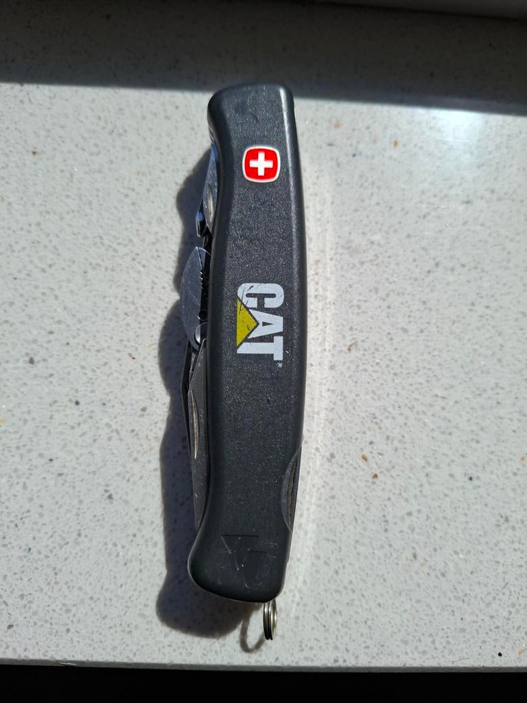Wenger Ranger cat mes zakmes Victorinox, Caravans en Kamperen, Kampeergereedschap, Ophalen of Verzenden, Zo goed als nieuw