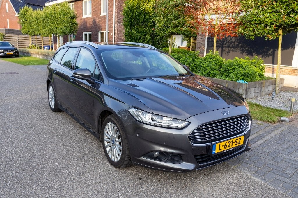 Ford Mondeo Wagon 1.5 EcoBoost Titanium | nieuwere motor!, Auto's, Ford, Voorwielaandrijving, Lichtsensor, Stof, 4 cilinders