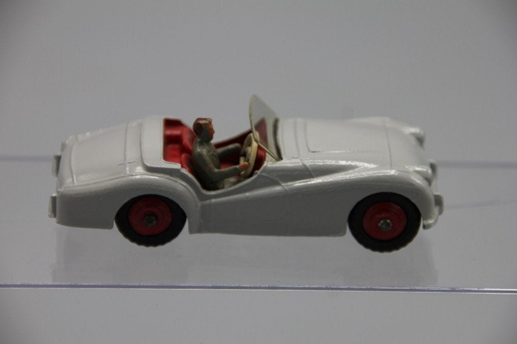 Dinky Toys Triumph TR2 Sports # 105, Ophalen of Verzenden, Zo goed als nieuw, Auto, Dinky Toys