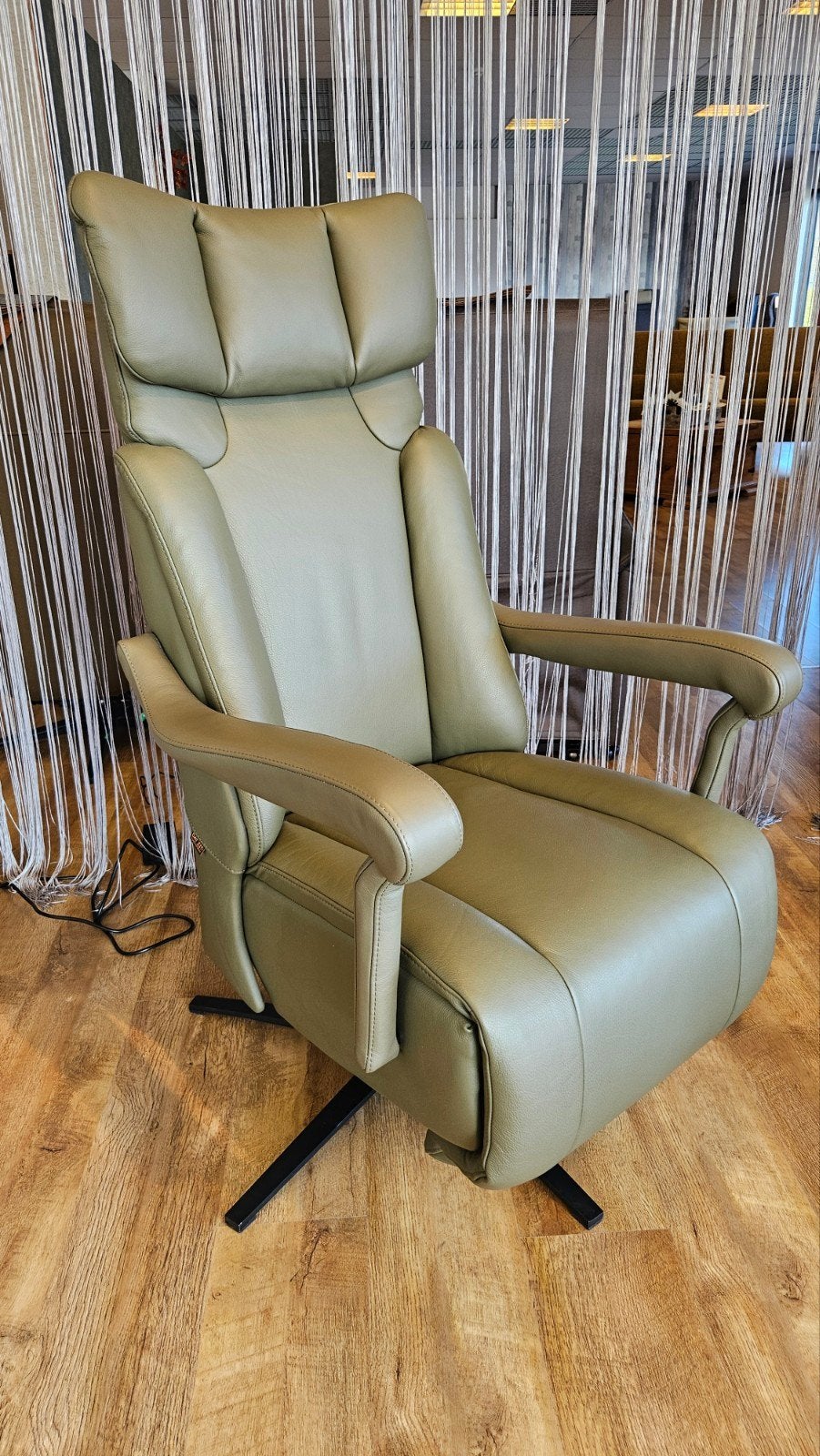 Relax fauteuils en sta op fauteuils bij Zitgemak in joure, Ophalen of Verzenden, Nieuw, 75 tot 100 cm, 50 tot 75 cm