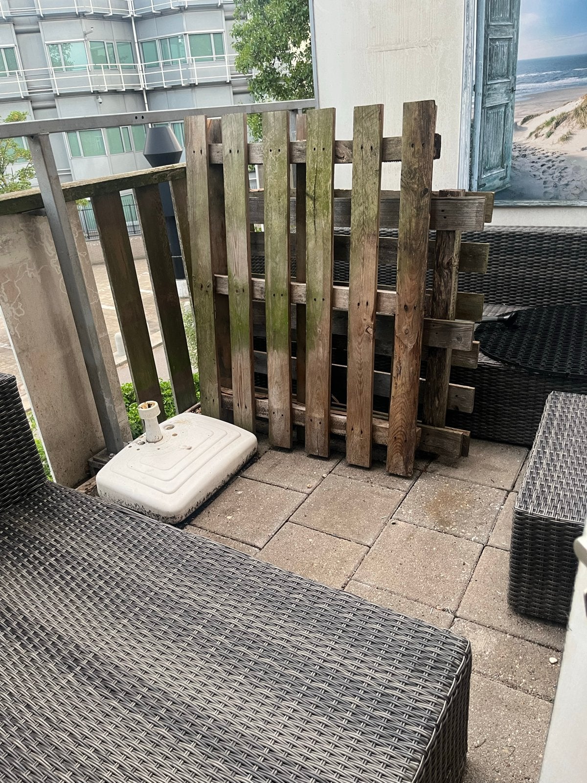 Gratis af te halen: Tegels (ca. 7,5 m²) en 2 pallets, Tuin en Terras, Terrasdelen en Vlonders, Ophalen, Gebruikt, Overige materialen