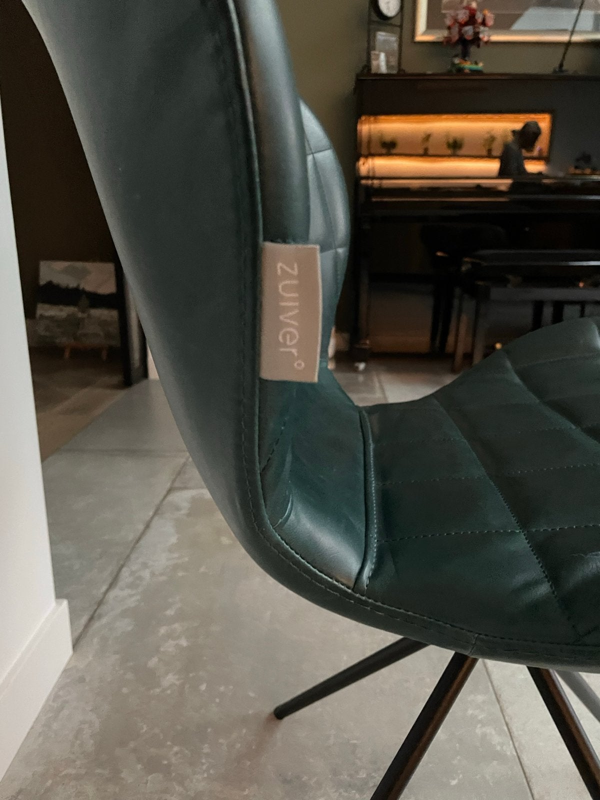 Zuiver Eetkamerstoelen (4) en Xooon Eettafel, Huis en Inrichting, Ophalen, Gebruikt, 100 tot 150 cm, Metaal