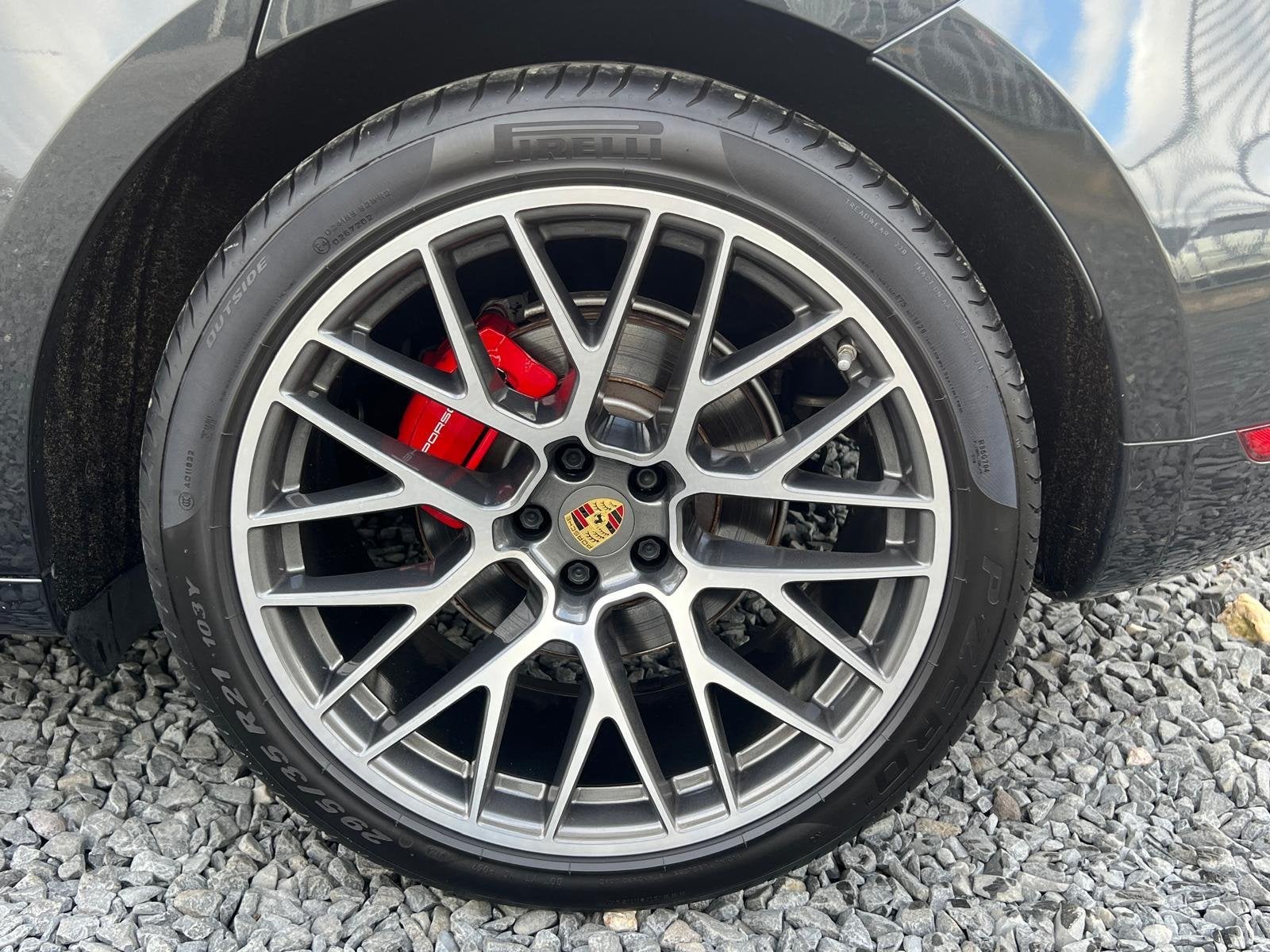 Foto 8 van Porsche Macan 2.9 GTS Orgineel Nederlandse auto met volledig