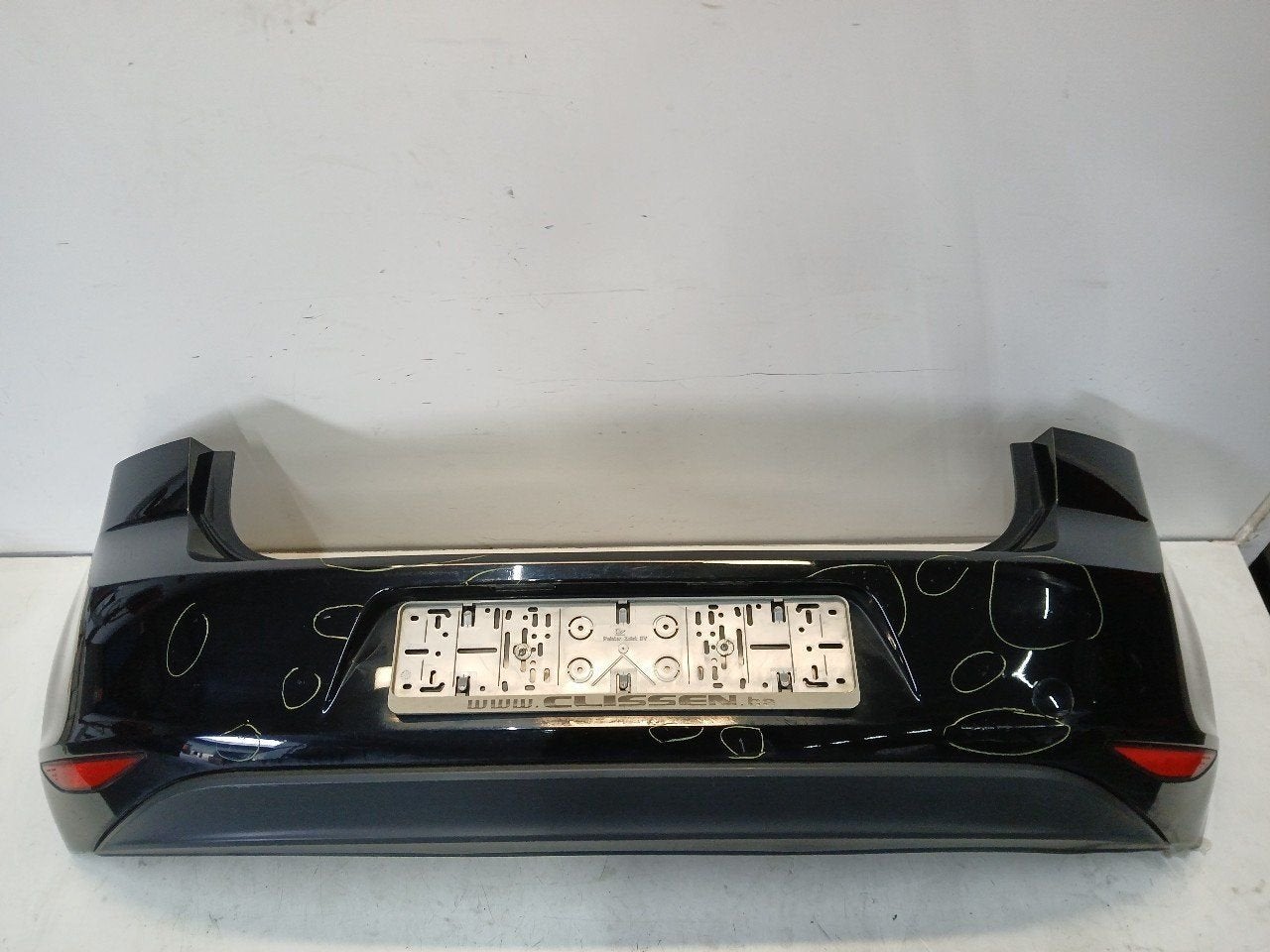 Bumper achter Volkswagen Golf, Onderdelen@venauto.nl, Van der Ven Autorecycling B.V., Gebruikt, Ettenseweg 76, 4706 PB Roosendaal, The Netherlands