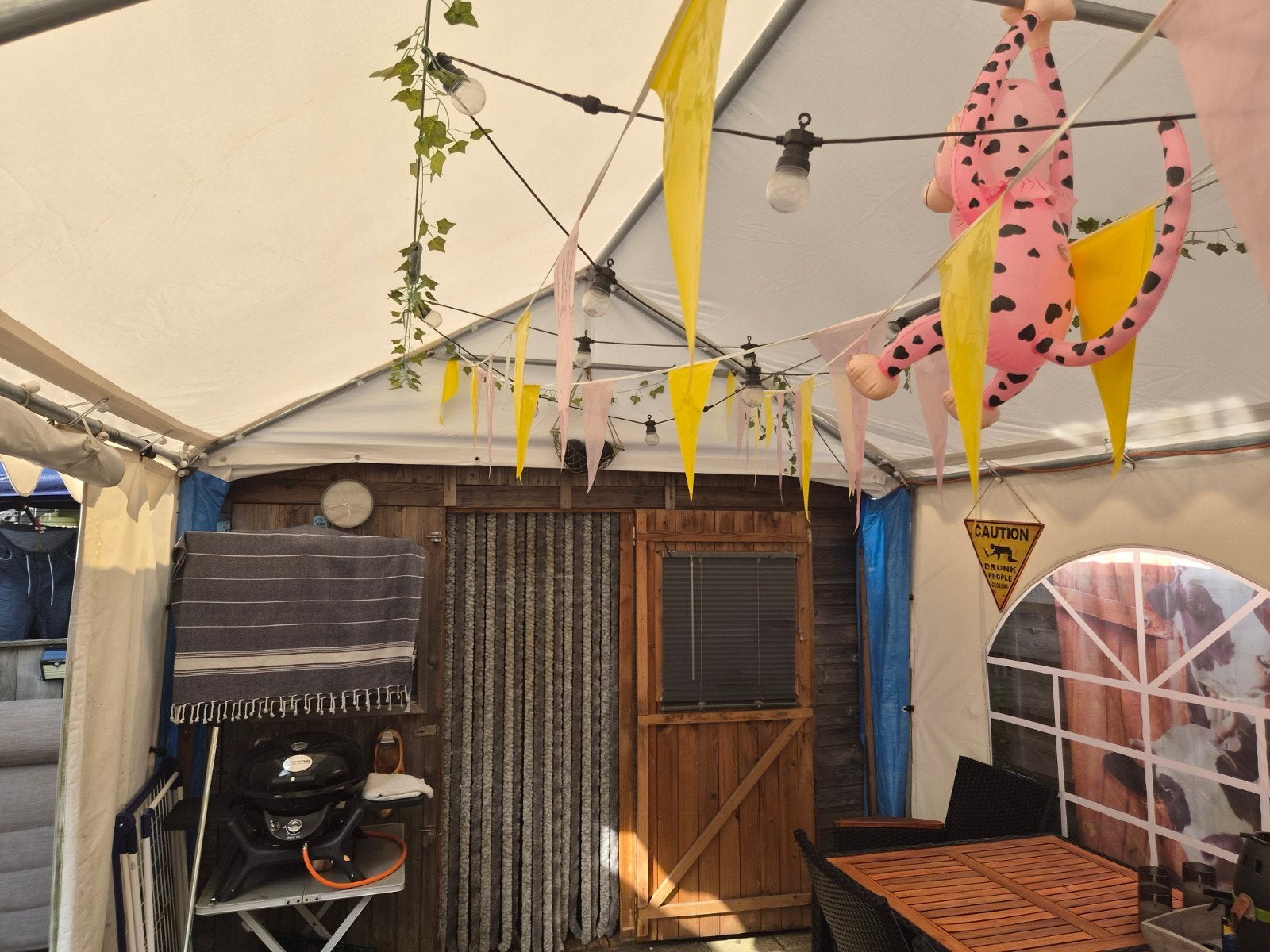 Ruime partytent met ramen - Ideaal voor feesten tent 3×5, Ophalen