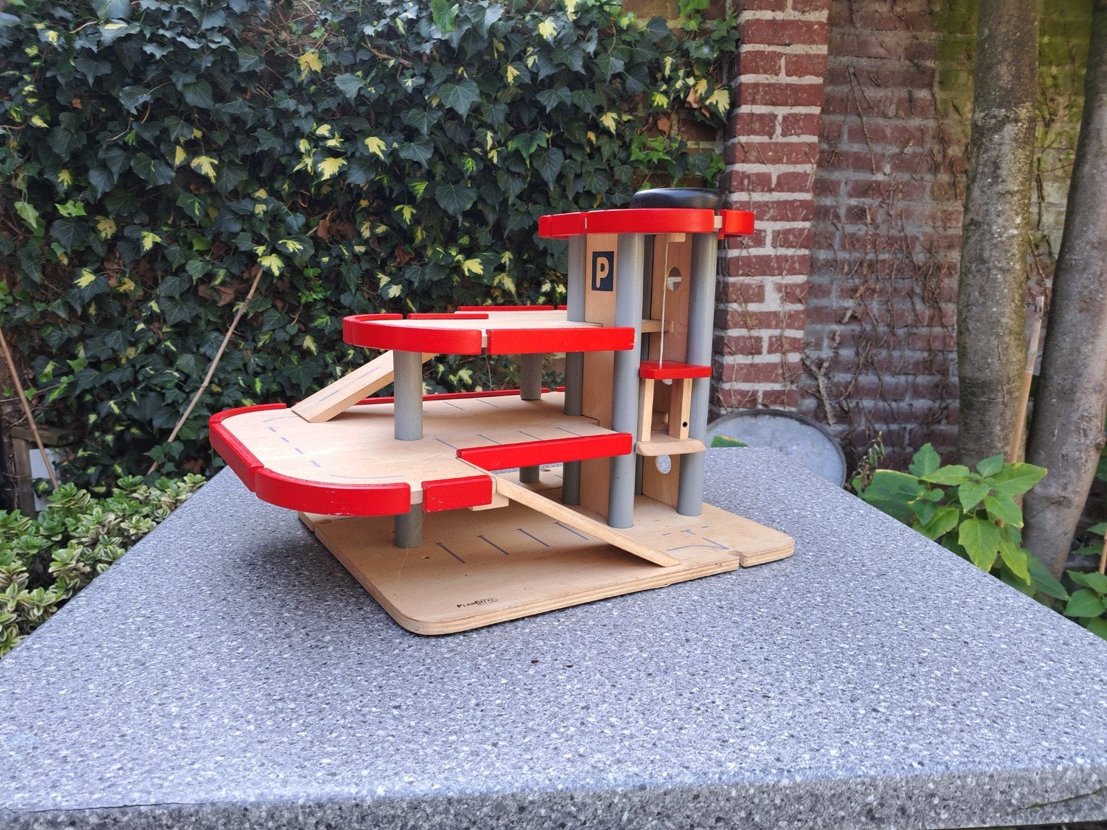 Houten garage, Kinderen en Baby's, Ophalen of Verzenden, Gebruikt, Overige typen