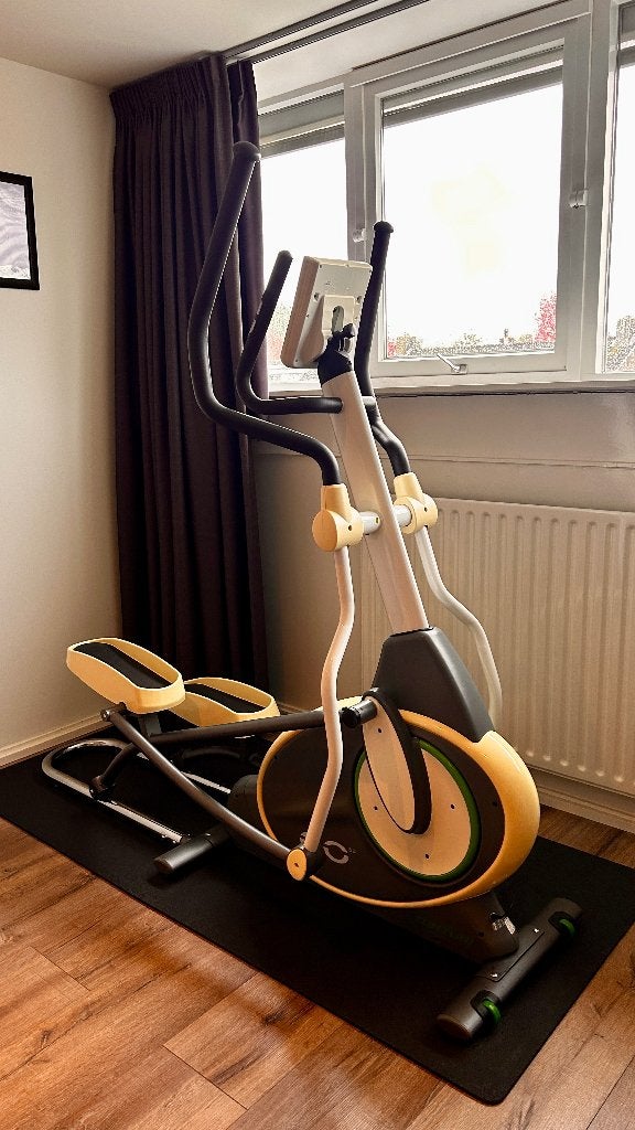 Tunturi Go Cross F 50 Crosstrainer - Zo goed als nieuw, Sport en Fitness, Ophalen, Benen, Zo goed als nieuw, Crosstrainer