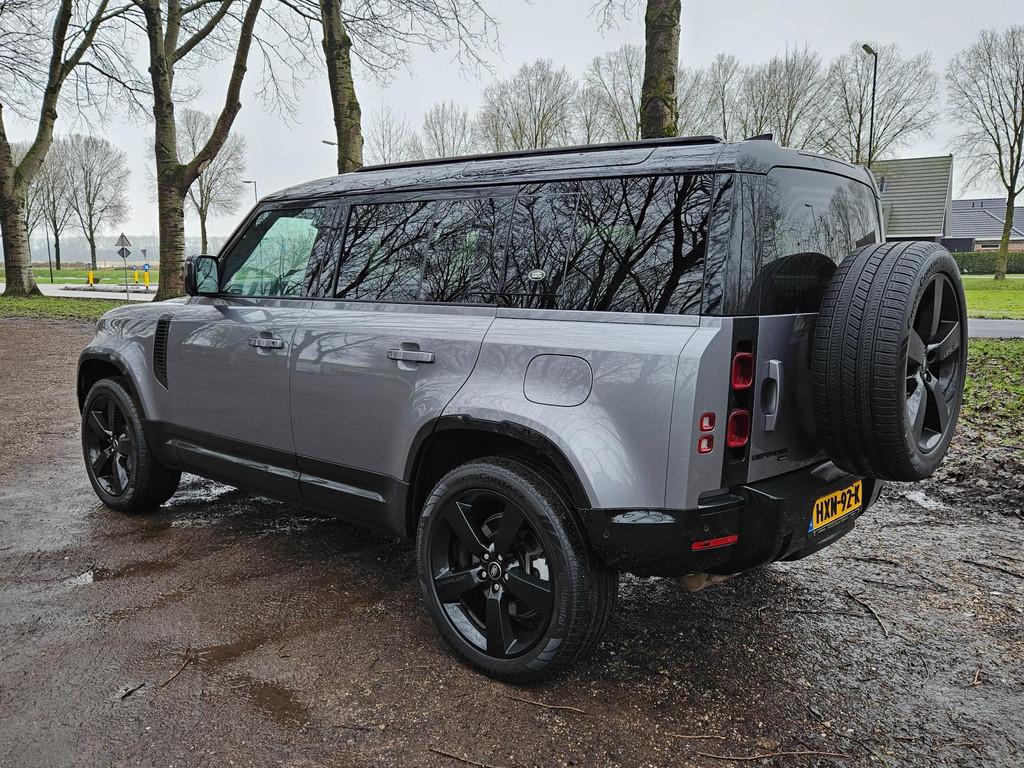 Land Rover Defender 110 2.0 P400e, Auto's, Land Rover, Automaat, Gebruikt, 4 cilinders, 3000 kg