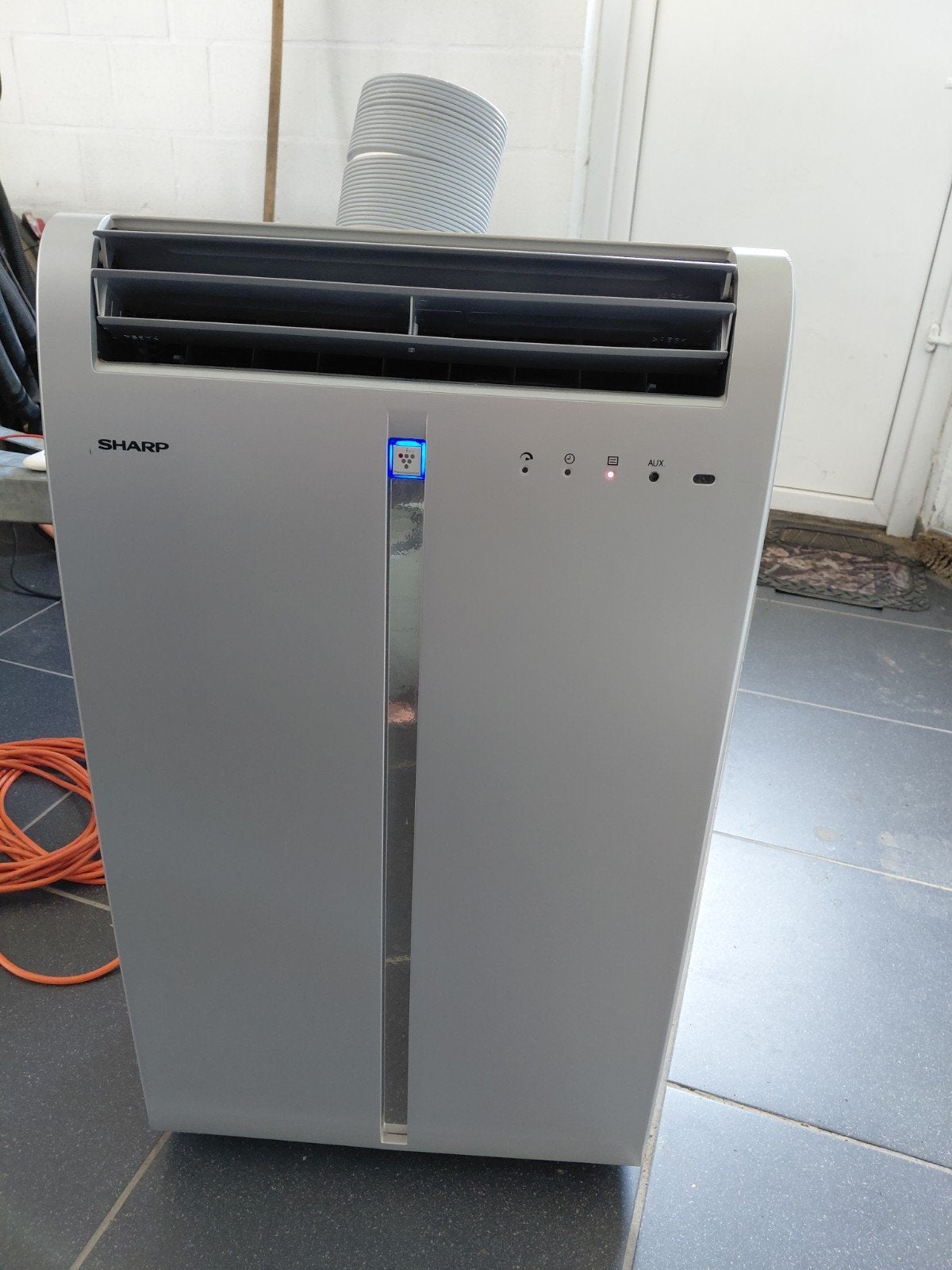 Sharp Mobiele Airco CV-P09FR met Afstandsbediening, Witgoed en Apparatuur, Airco's, Ophalen, Gebruikt, Timer, Minder dan 60 m³