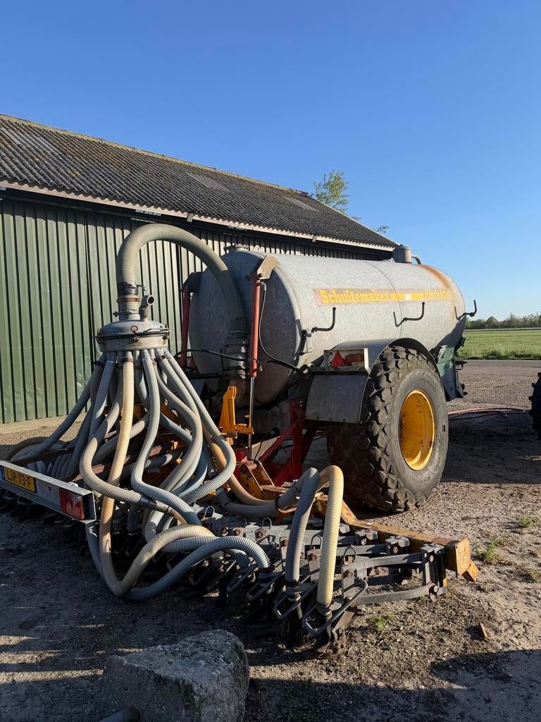 Schuitemaker Perfekta mesttank met bemester, Ophalen, Akkerbouw, Gewasbescherming en Bemesting