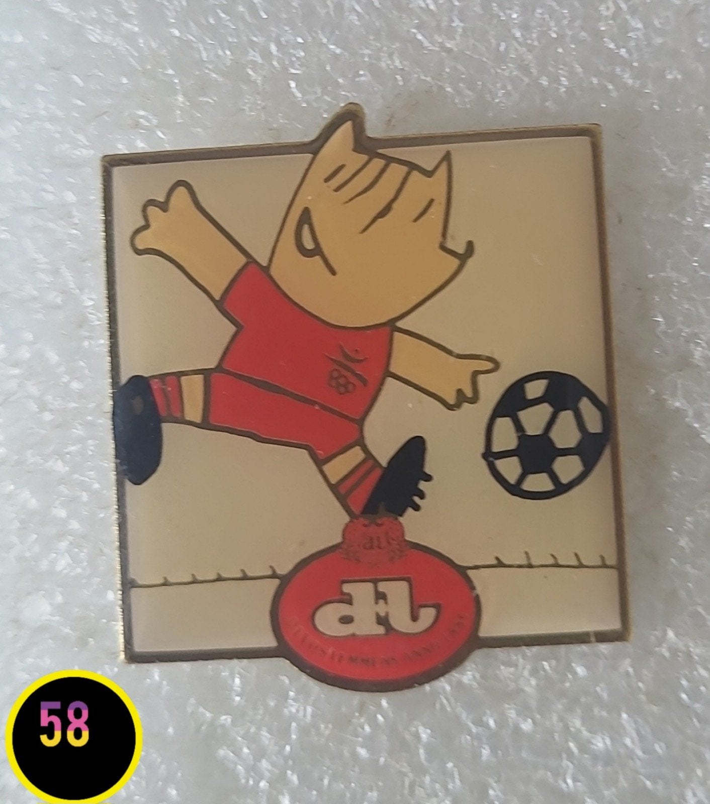 Vintage Pin Olympische Spelen, Verzenden, Gebruikt, Sport, Speldje of Pin