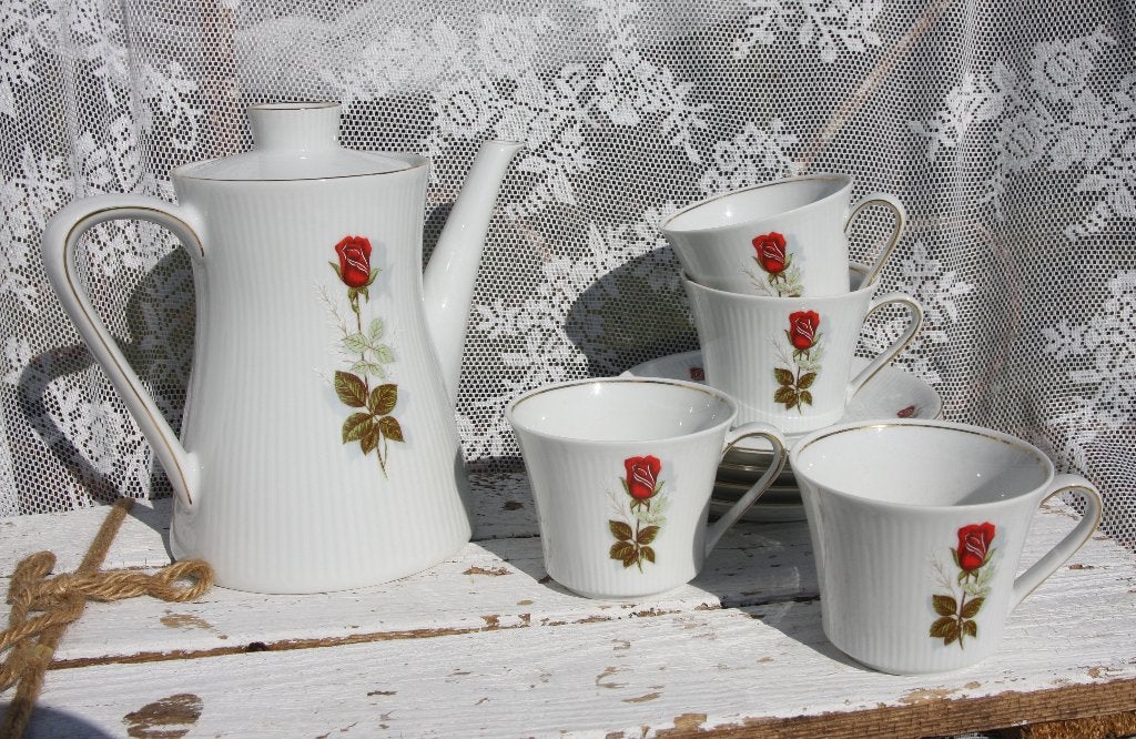 Vintage Koffieservies 4 kop & schotels uit de jaren 60 roos, Ophalen of Verzenden
