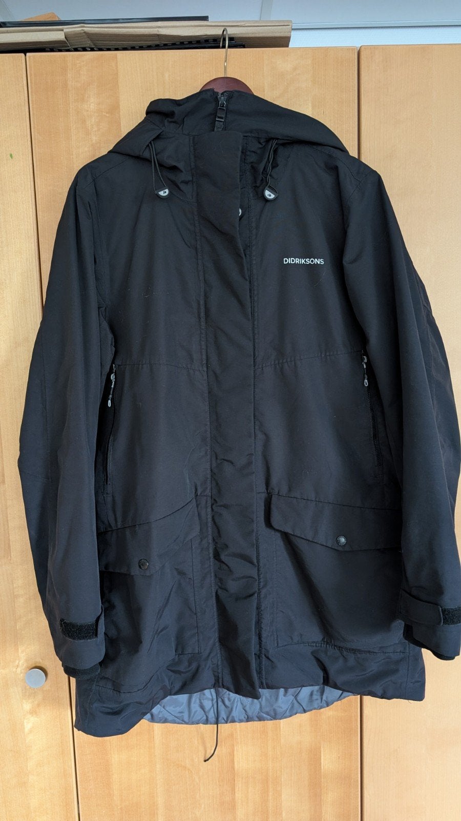 Didriksons zwarte winterjas 46, Kleding | Dames, Zwart, Maat 46/48 (XL) of groter, Ophalen of Verzenden, Zo goed als nieuw
