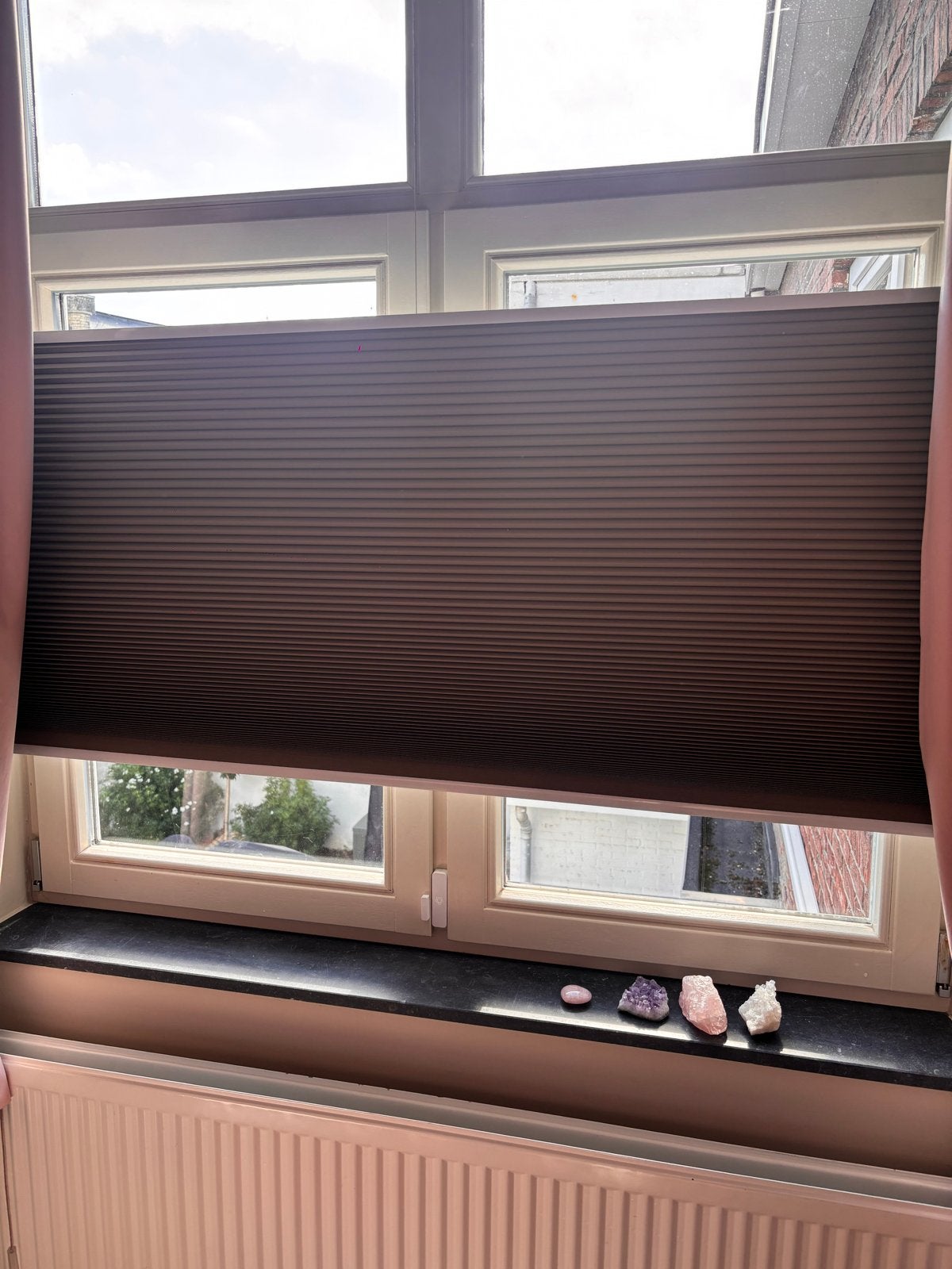 Nieuw Plisségordijn Dubbel Verduisterend Taupe 148x160cm, Bruin, Verduisterend, Nieuw, Ophalen of Verzenden