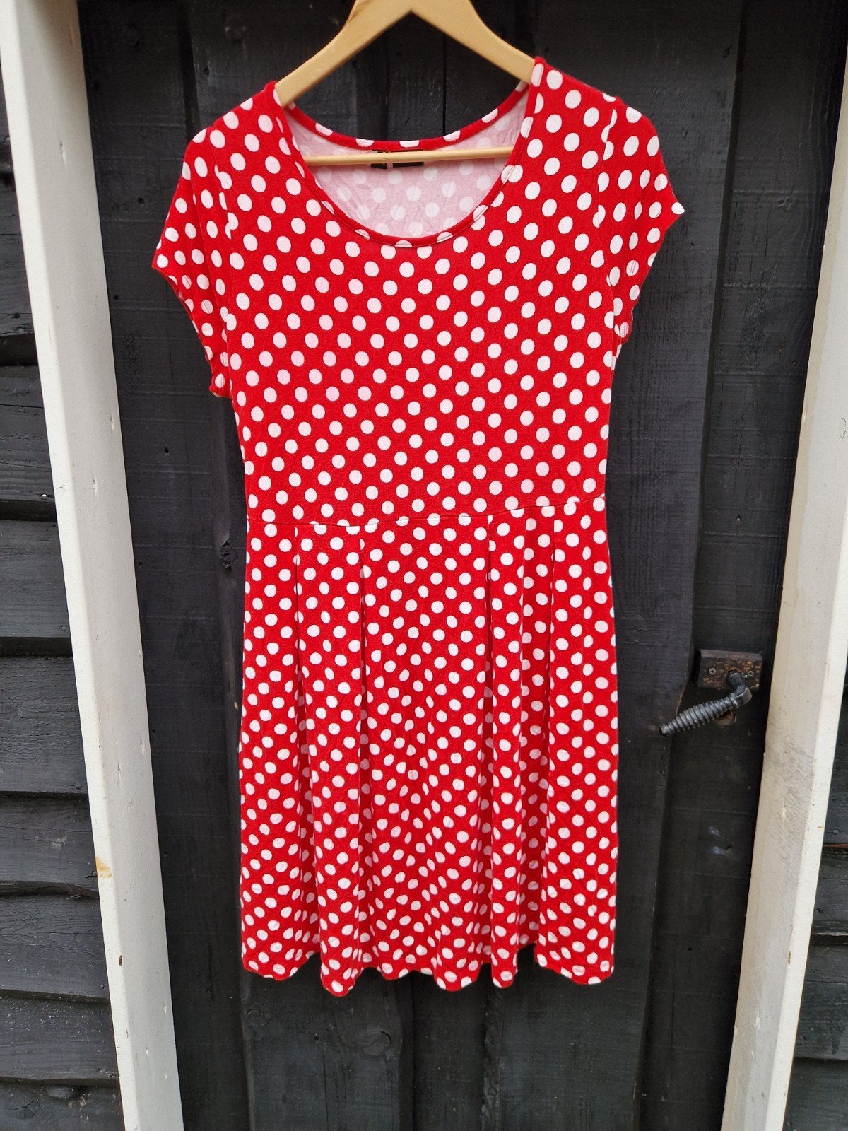 ROOD MET WITTE STIPPEN POLKADOT 🍄JURKJE MAAT 40, Kleding | Dames, Maat 38/40 (M), Ophalen of Verzenden, Boven de knie, Rood