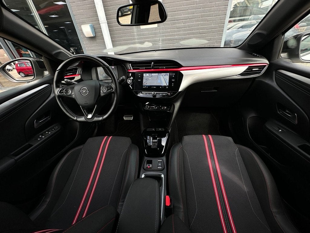 Opel Corsa-e GS Line 50 kWh/CARPLAY/CAMERA/LED/NAVI/NL-AUTO, Auto's, Opel, 330 km, 136 pk, Gebruikt, Leder en Stof