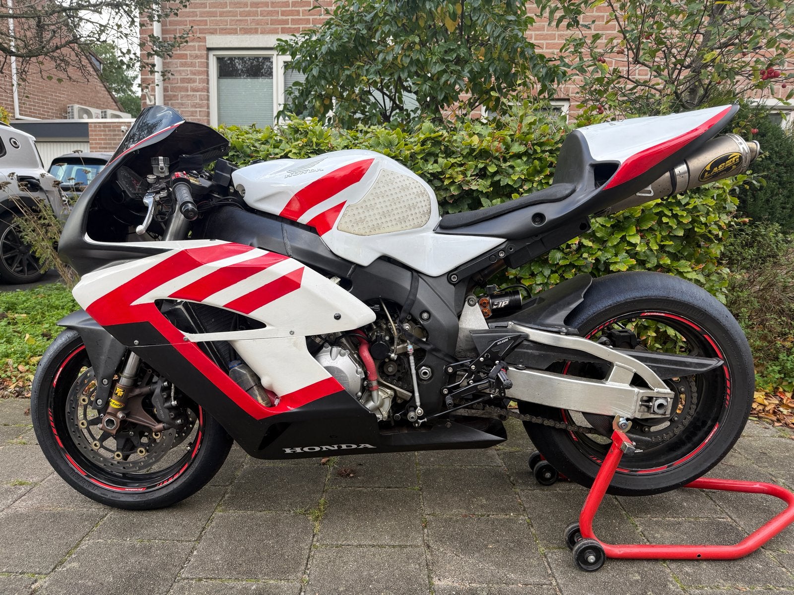 Honda CBR1000RR 2005 Circuitklaar + Extra Velgen, 4 cilinders, Gebruikt, Super Sport, Particulier