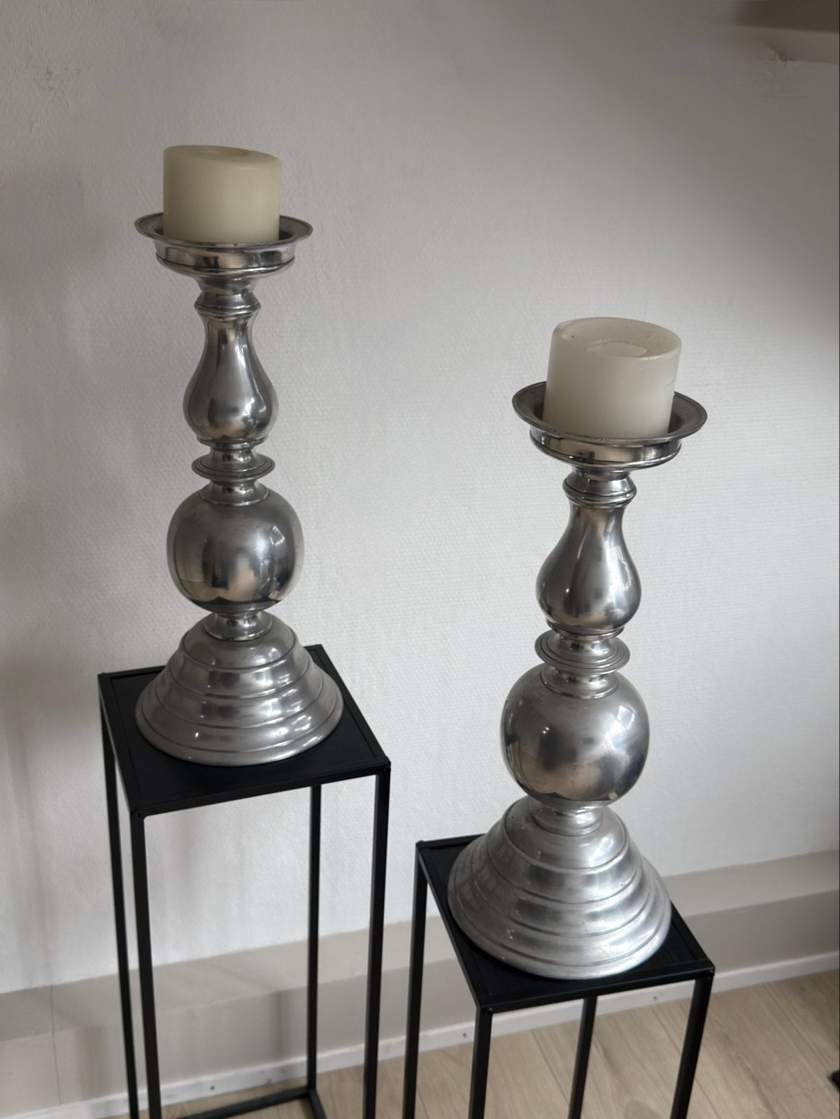 Antieke Zilverkleurige Kandelaren - kaarsenhouder, Ophalen of Verzenden, Zilver