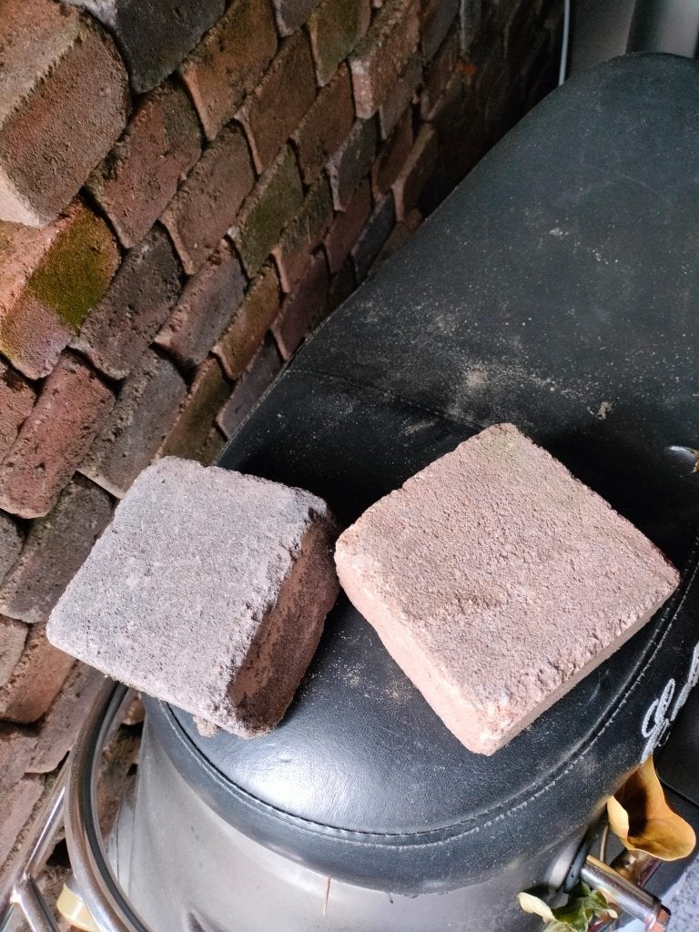 Waaltjes, gratis!, Tuin en Terras, Tegels en Klinkers, Ophalen, Gebruikt, Beton, Klinkers