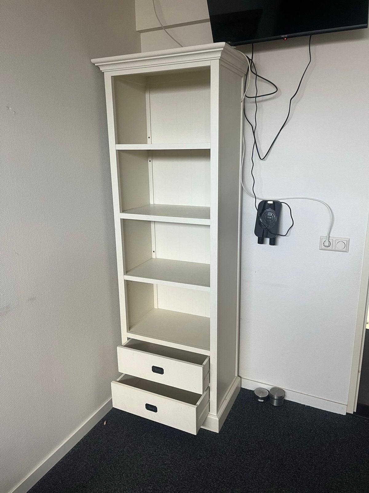 Crèmekleurige boekenkast met lades en planken, Huis en Inrichting, Minder dan 50 cm, Gebruikt, 200 cm of meer, Ophalen of Verzenden