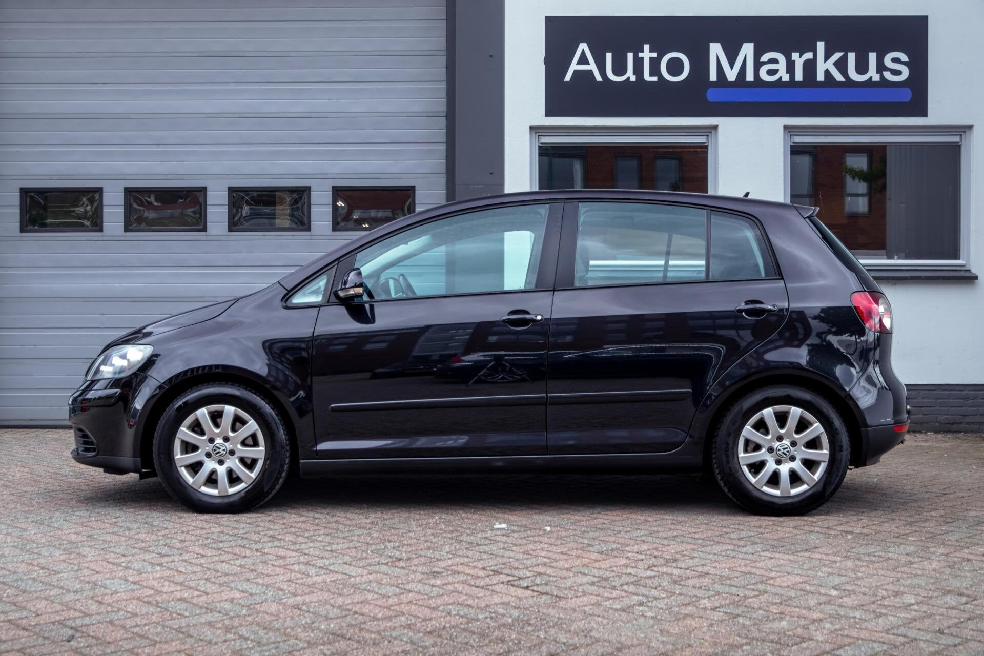 Volkswagen Golf Plus 1.6 FSI Comfortline|Automaat|Cruise|Air, Auto's, Volkswagen, Gebruikt, 4 cilinders, 116 pk, Zwart