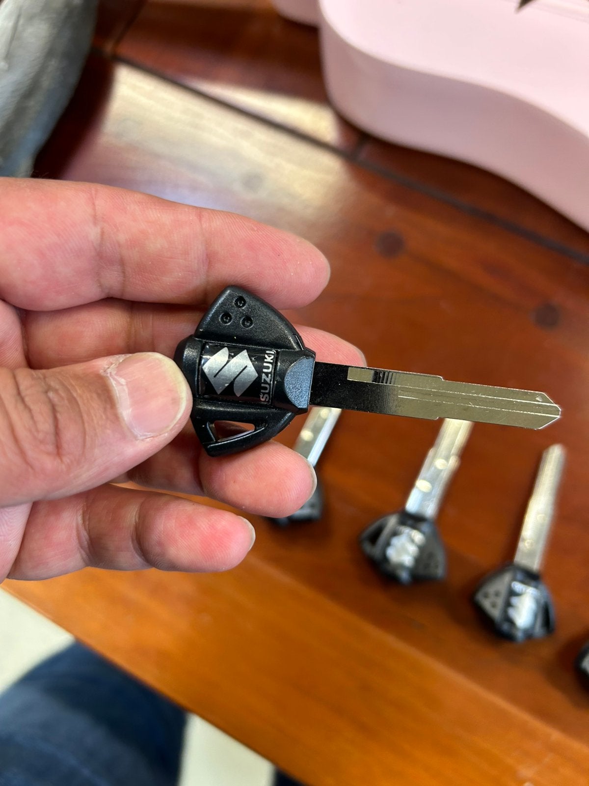 Suzuki blanco chipsleutel 6 stuks 15 euro per stuk, Ophalen of Verzenden