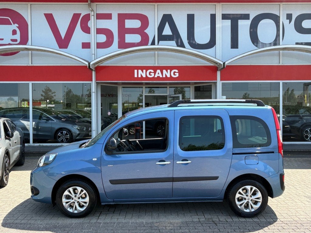 Renault KANGOO FAMILY 1.2 TCE 115PK FAMILY 5-PRS LIMITED 2x, Auto's, Gebruikt, Huisgarantie, Met garantie (alle), Blauw