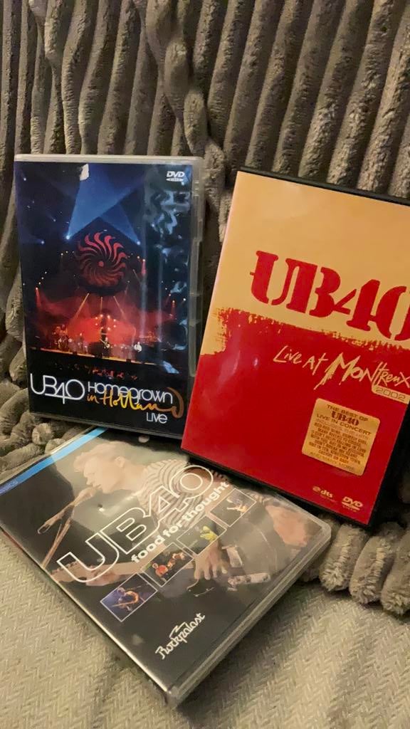 Drie UB40 concertdvds, Ophalen of Verzenden, Zo goed als nieuw