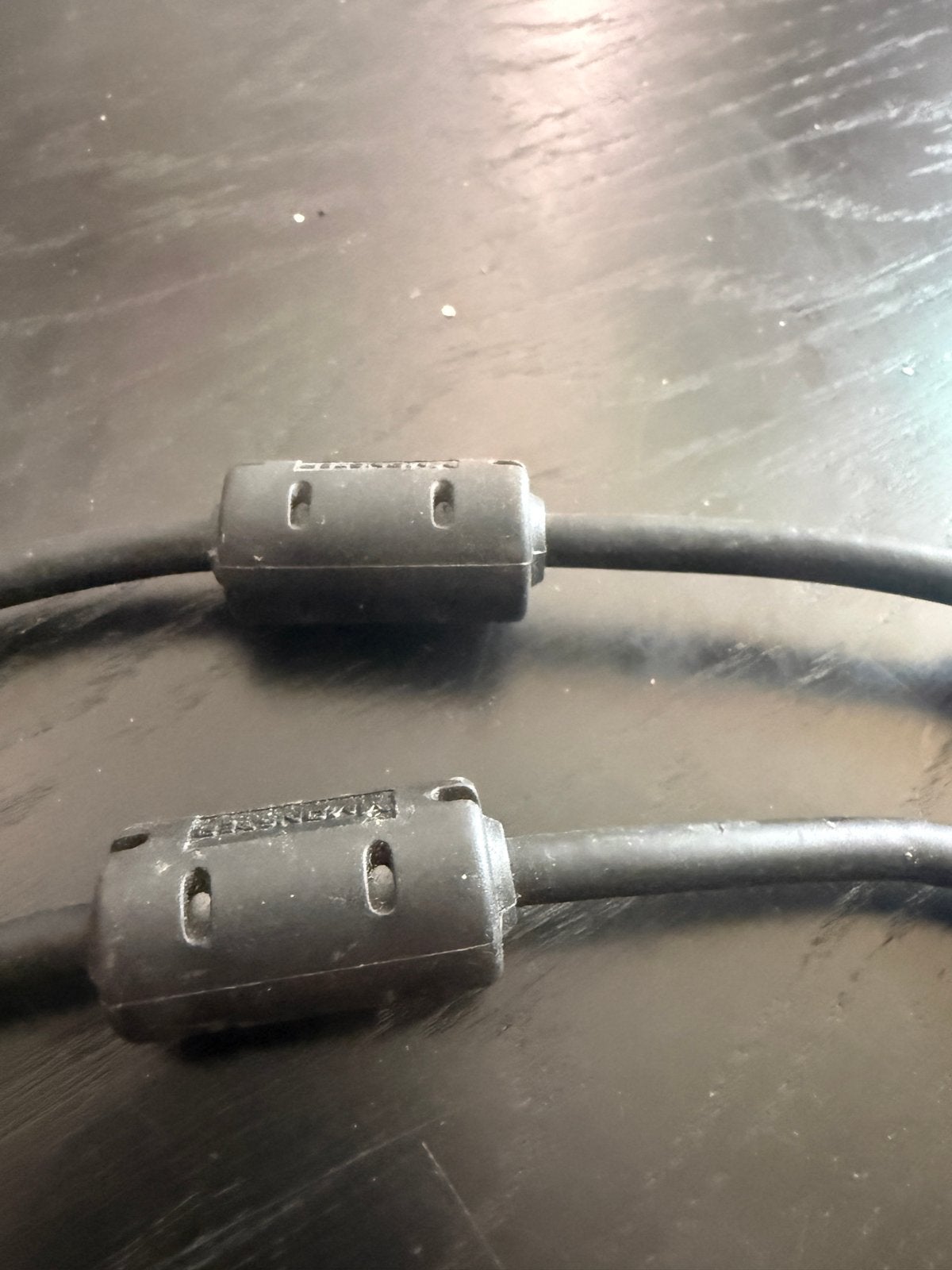 2x Monster Cable SV1 Standard Video Kabel - 75 Ohm, Audio, Tv en Foto, Ophalen of Verzenden, Gebruikt, 2 tot 5 meter, Overige kabels