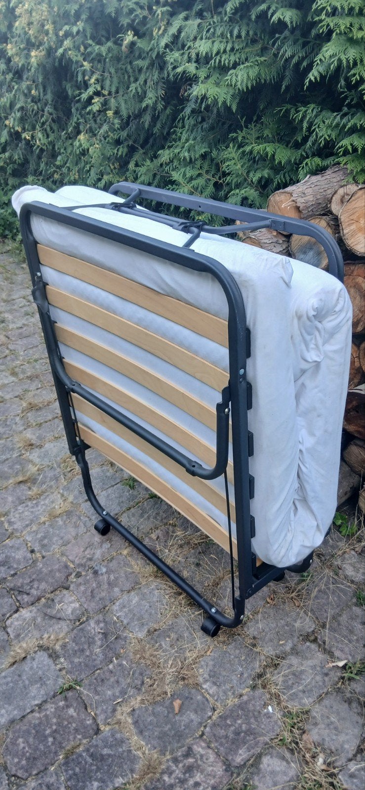 Opvouwbaar logeerbed met matras en wieltjes, Ophalen, Eenpersoons, Zwart, 80 cm