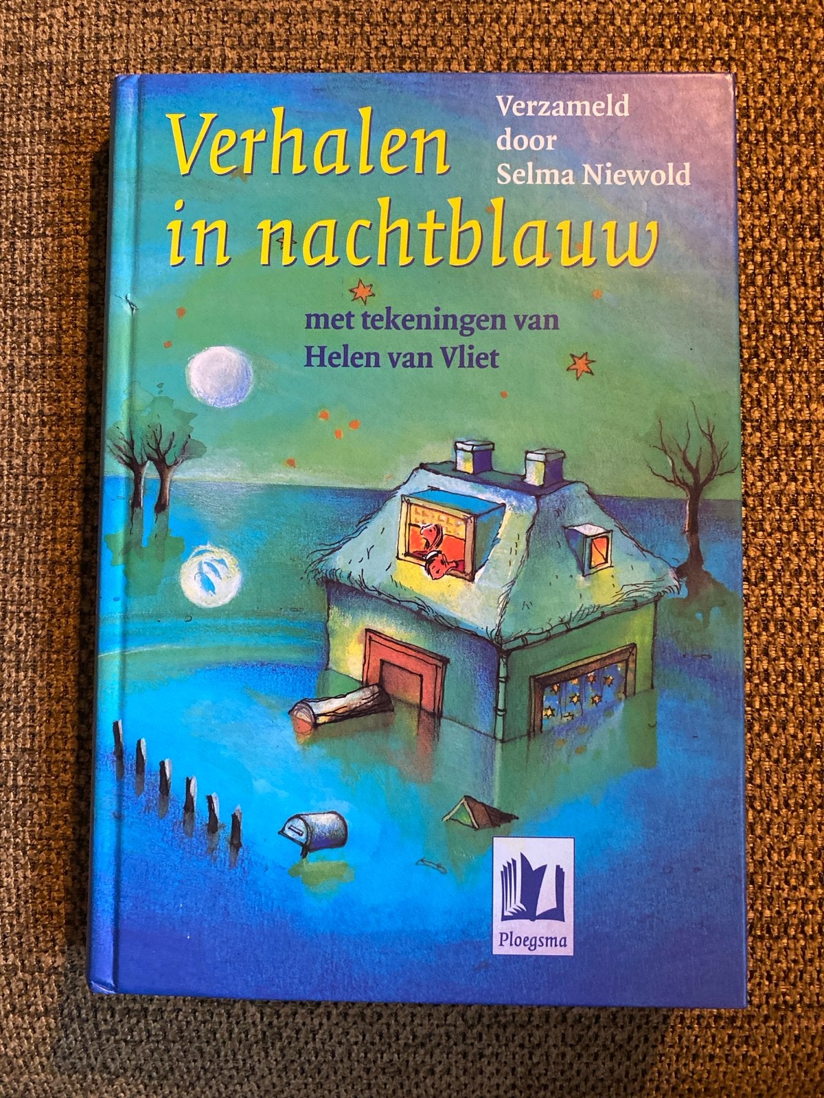 Verhalen in nachtblauw - Selma Niewold, Ophalen of Verzenden, Zo goed als nieuw, Fictie algemeen