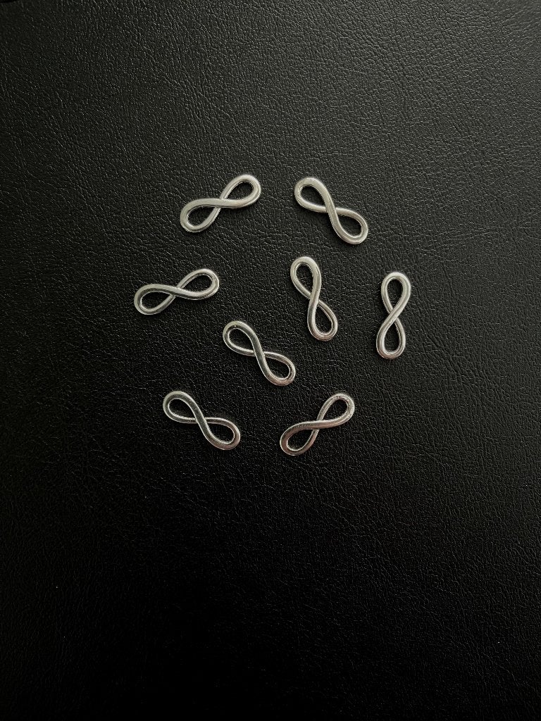 30 stuks Bedel hanger oneindig teken sieraden, Overige materialen, Overige voorstellingen, Nieuw, Ophalen of Verzenden