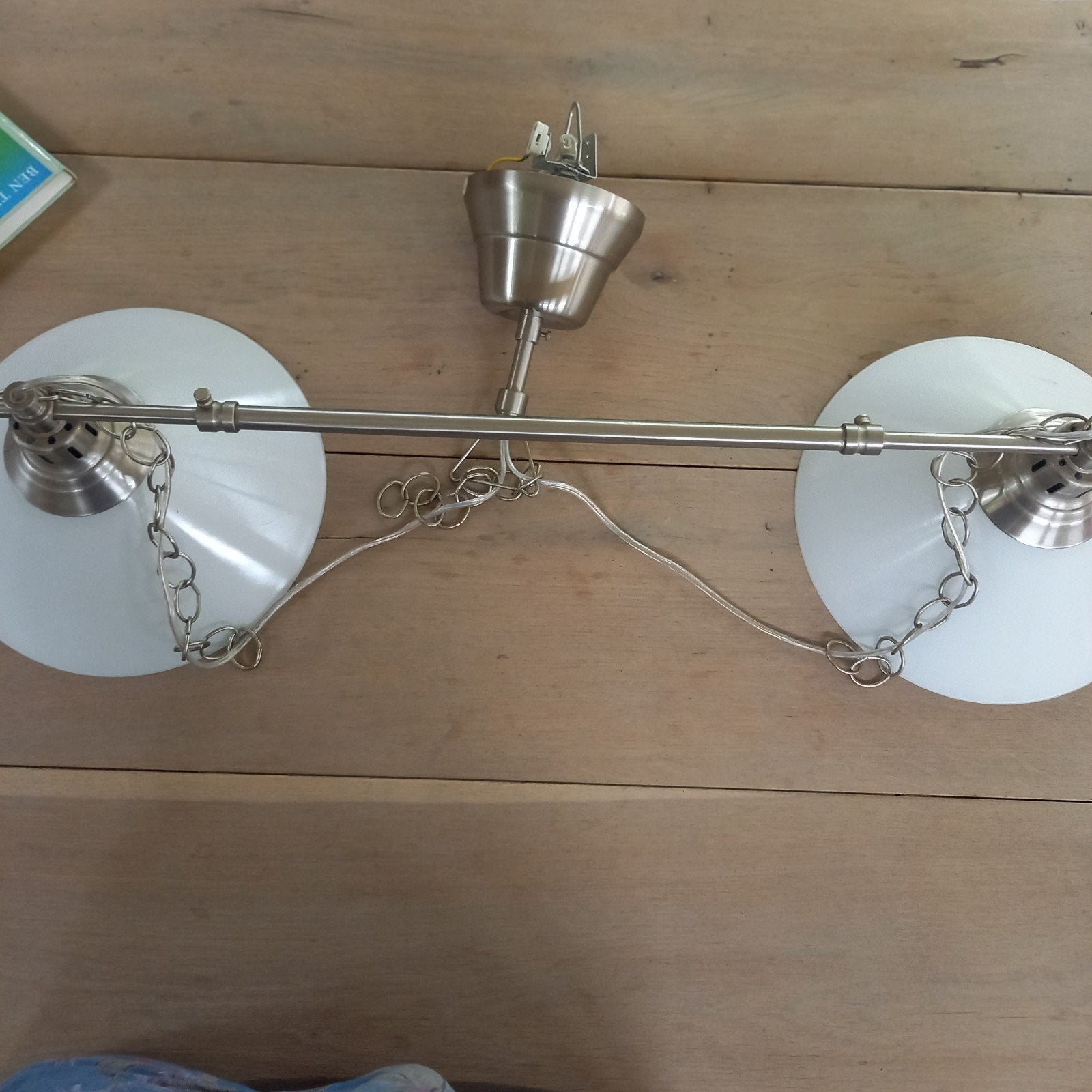 IKEA KROBY Plafondlamp met 2 glazen kappen, Ophalen of Verzenden