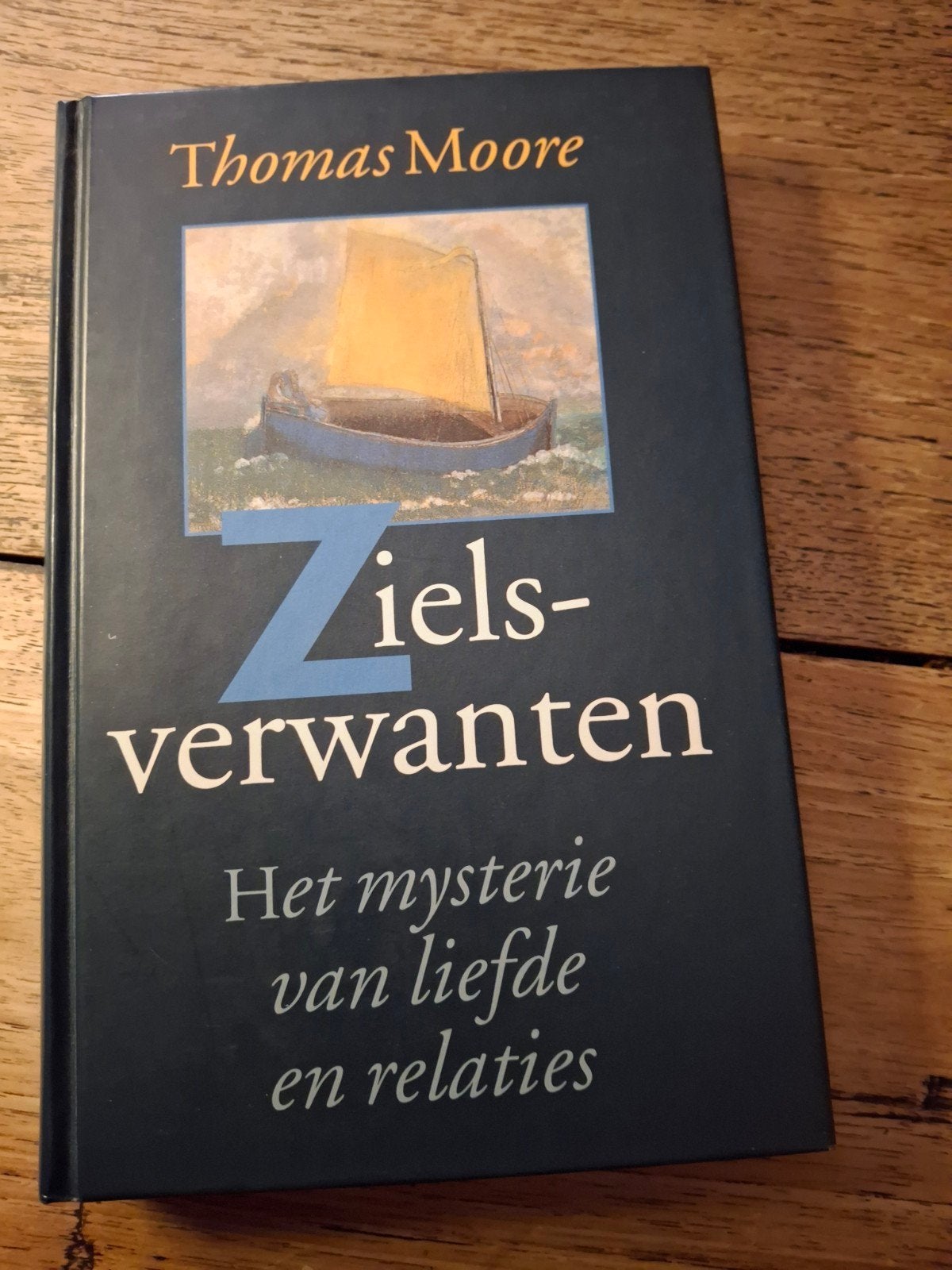 T. Moore - Zielsverwanten, Ophalen of Verzenden, Zo goed als nieuw, T. Moore