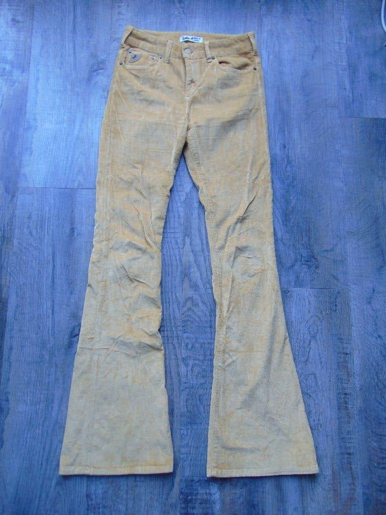 Lois Raval lange broek corduroy flared okergeel maat W26 L32, Geel, Ophalen of Verzenden, Zo goed als nieuw, Lois