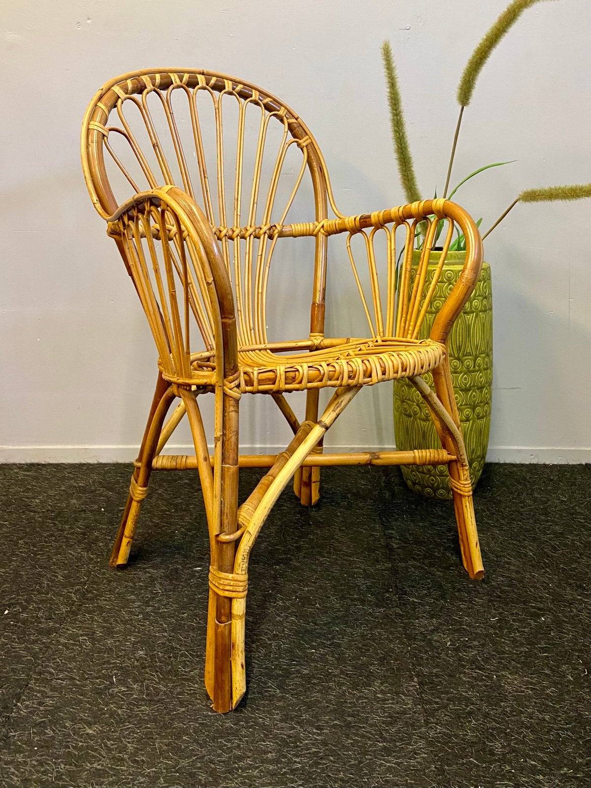 Vintage rotan stoel fauteuil jaren 60/70 retro boho chair, Ophalen, Vintage retro sixties chair rohé mid century, Bruin, Riet of Rotan