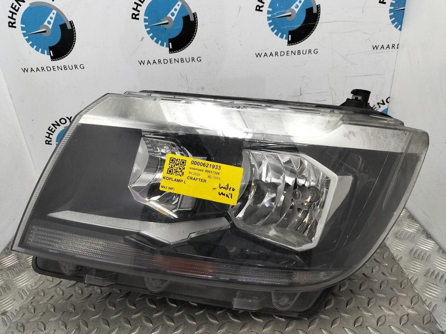 VOLKSWAGEN CRAFTER 35 2.0 TDI L4H3 DC KOPLAMP L 2020, Ophalen of Verzenden, Gebruikt, ARN erkend