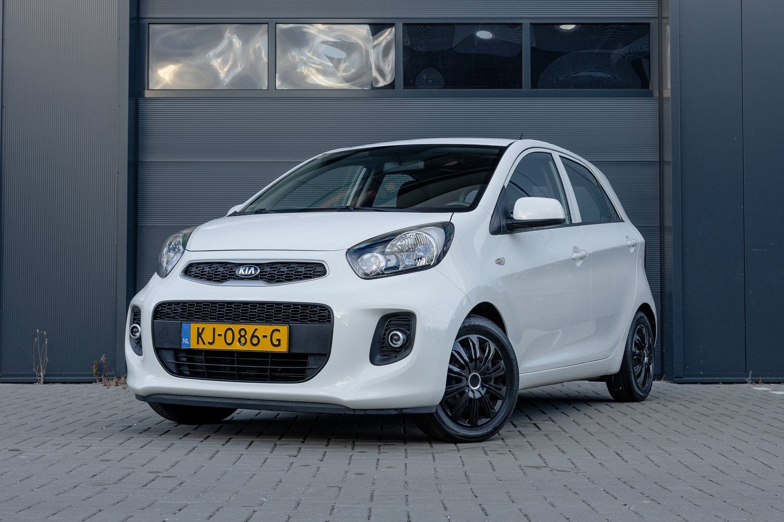 Kia Picanto 1.0, *Apple Carplay* *Andriod auto*, 4 stoelen, Wit, Origineel Nederlands, 24 km/l