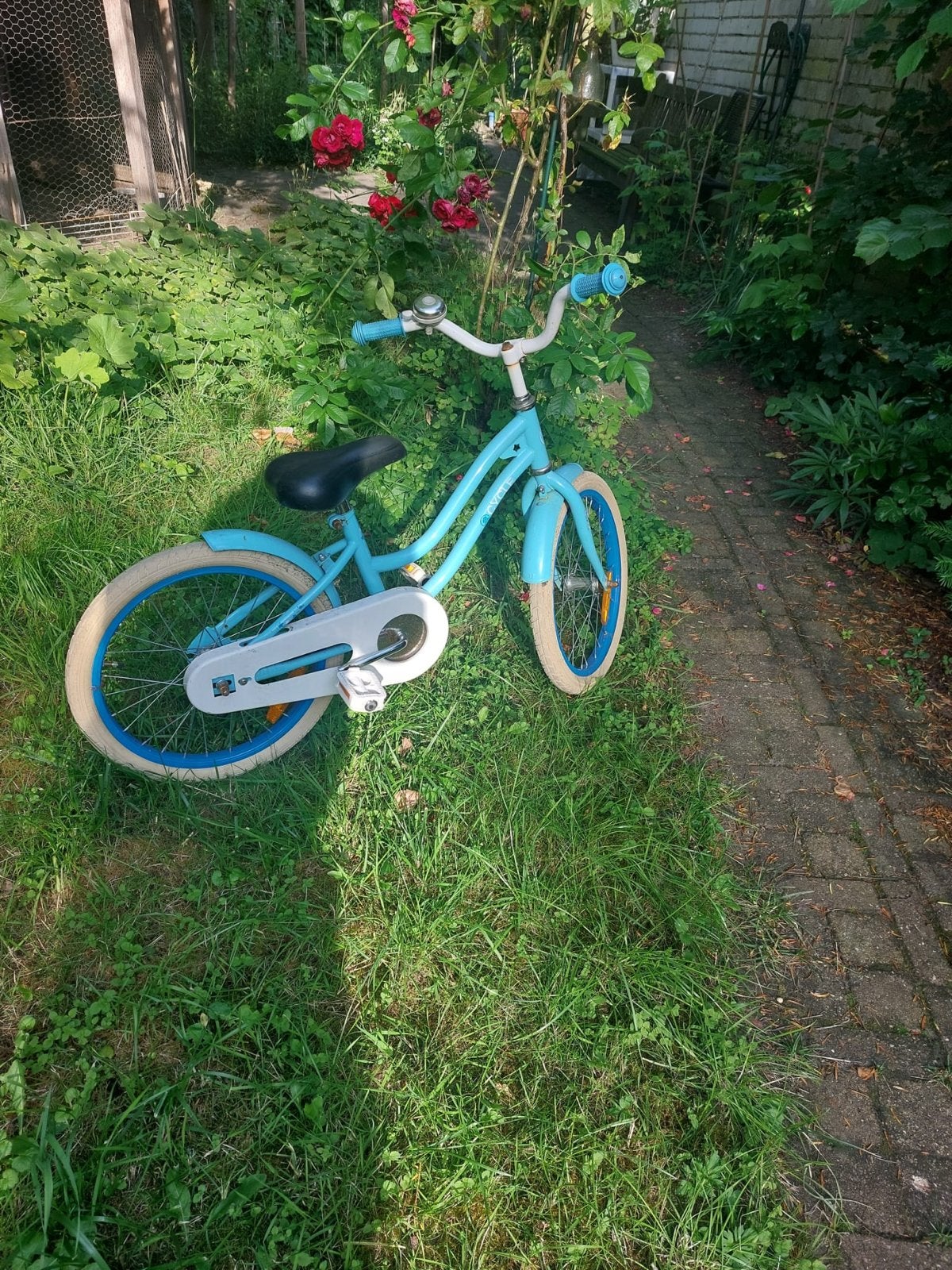 Kinderfiets 18 inch, lichtblauw, Fietsen en Brommers, Fietsen | Kinderfietsjes, Ophalen, Gebruikt, Terugtraprem, 16 tot 20 inch