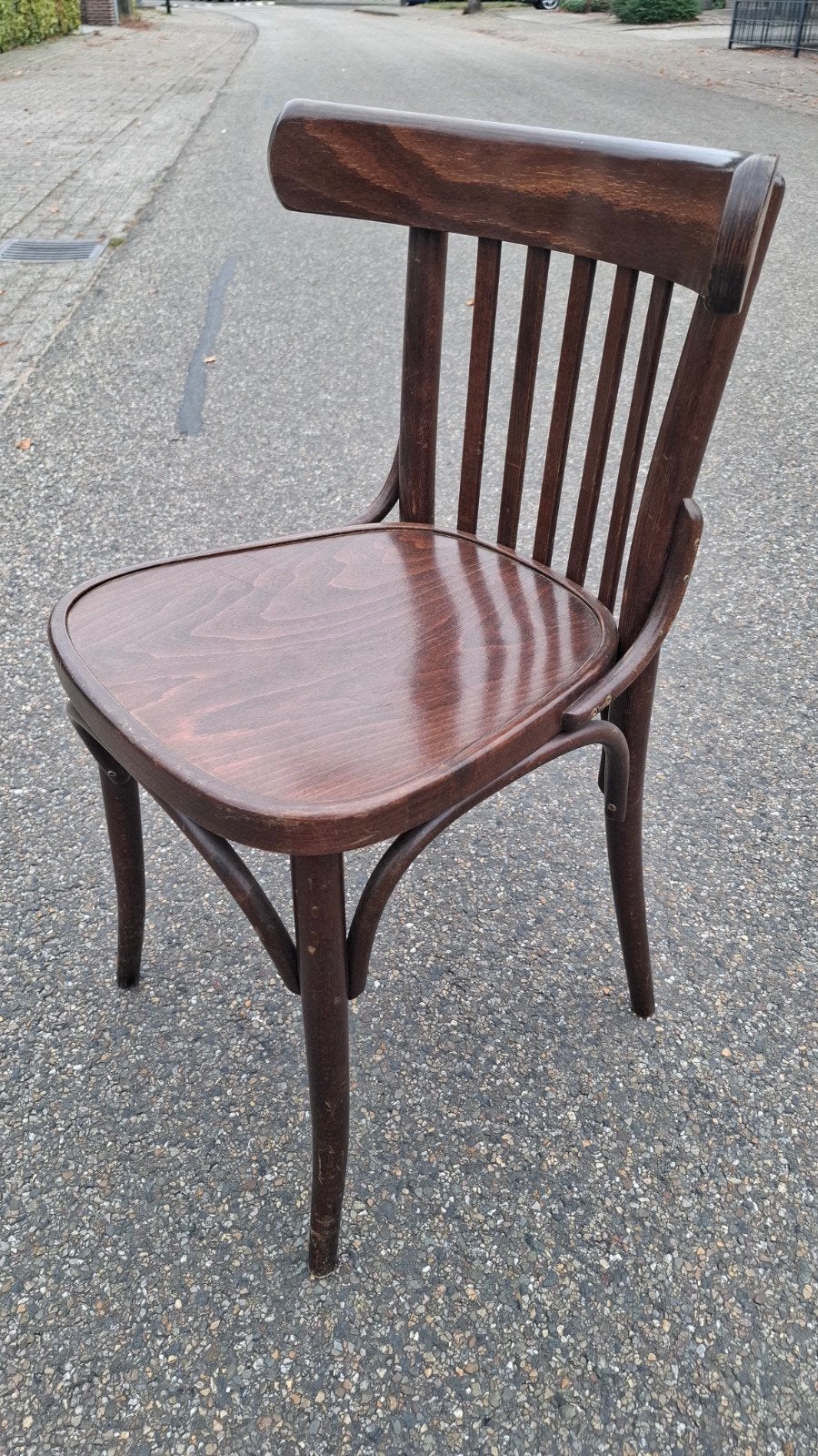 17 cafe thonet bistro spijltjes stoelen horeca partij bruin, Bruin, Ophalen of Verzenden, Zo goed als nieuw, Vijf, Zes of meer stoelen