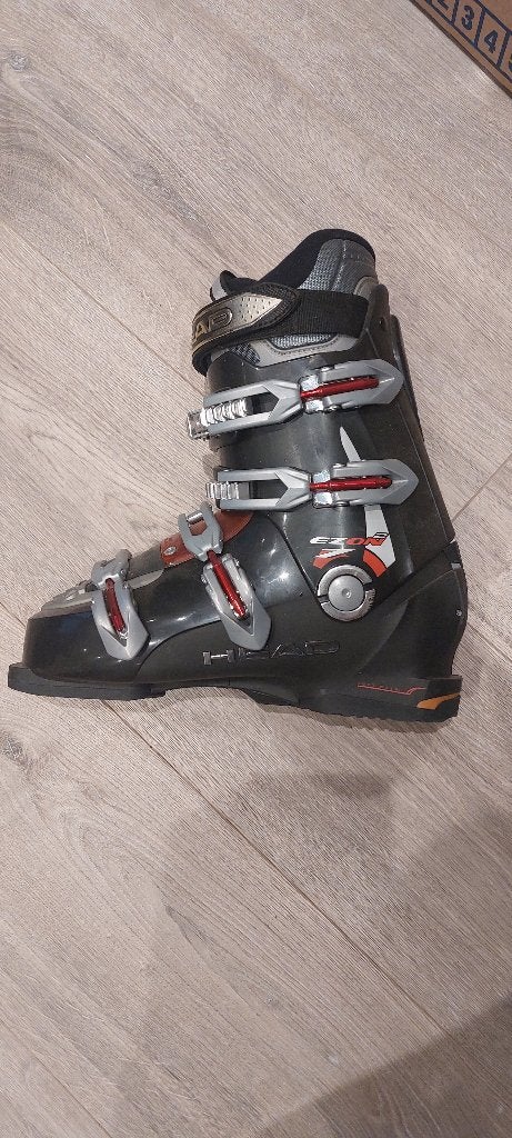 Ski schoen HEAD EZON2 7 280 285 heren, Sport en Fitness, Skiën en Langlaufen, 160 tot 180 cm, Schoenen, Ophalen of Verzenden, Zo goed als nieuw