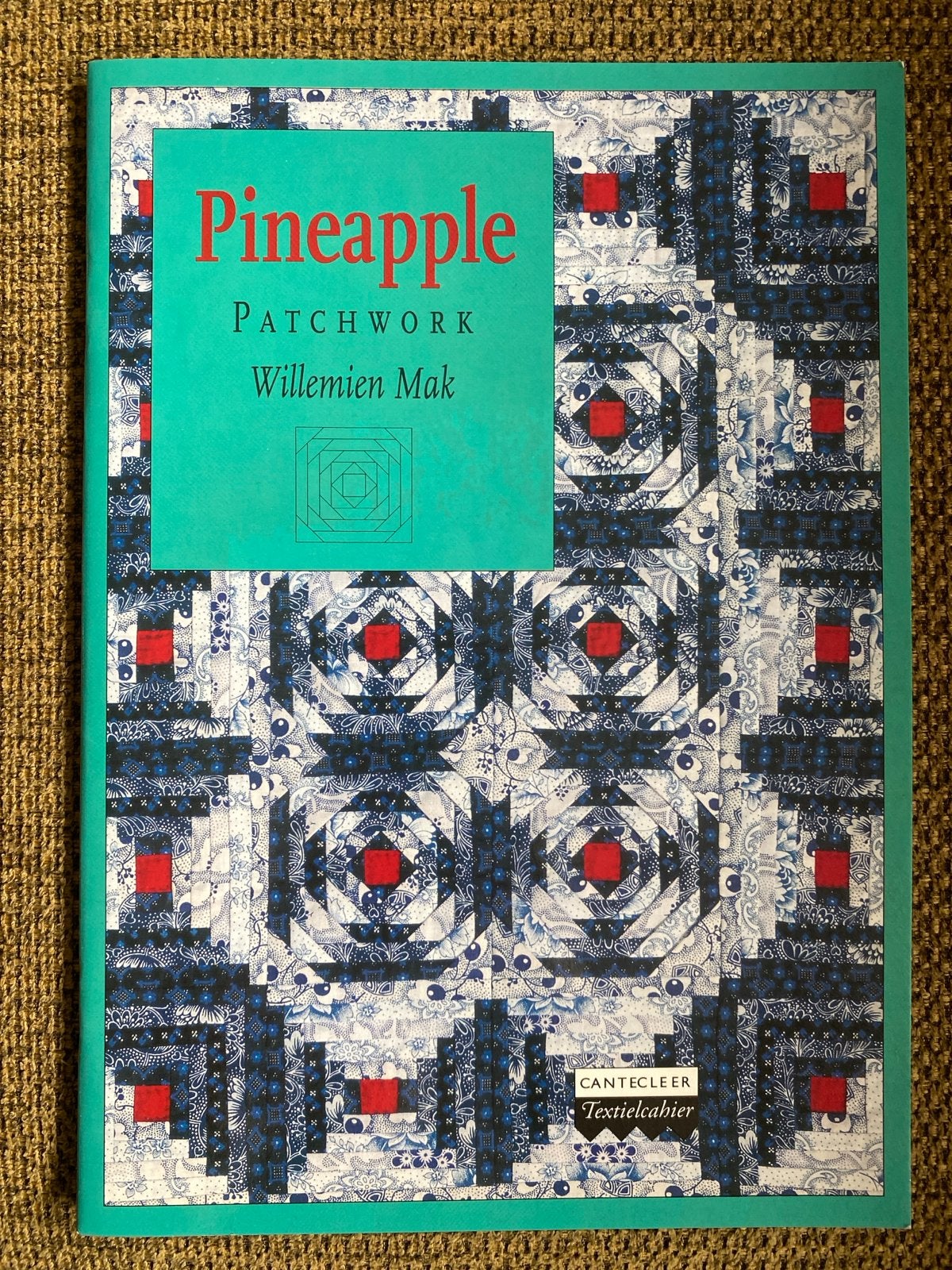 Pineapple Patchwork - Willemien Mak, Ophalen of Verzenden, Gelezen, Borduren en Naaien