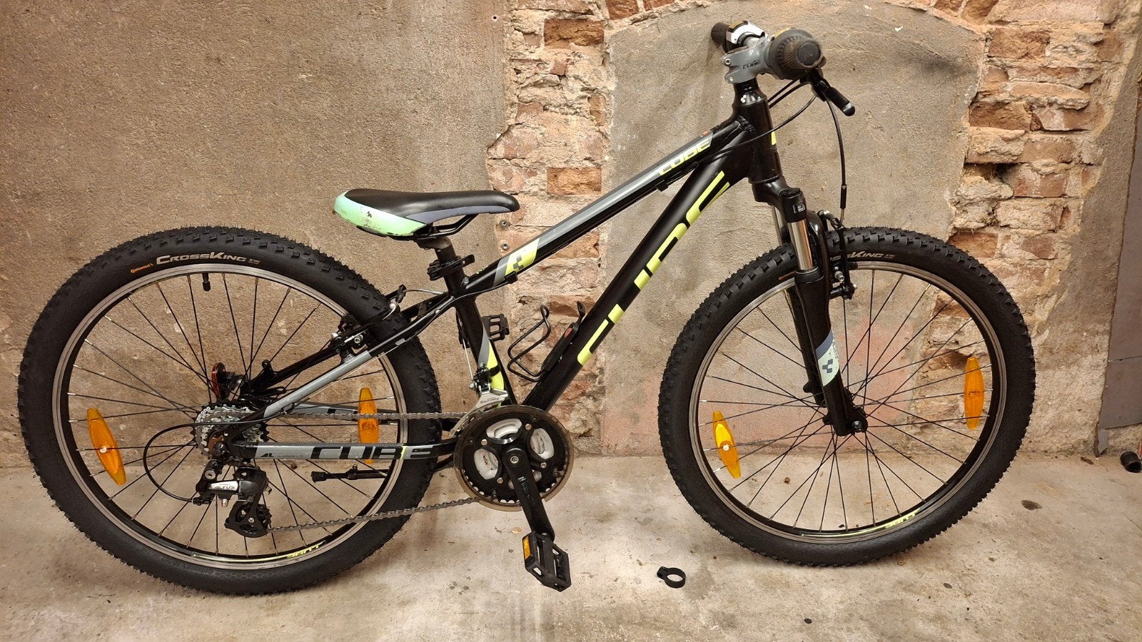 Tekoop Cube 240 24 inch mountainbike, helemaal nagekeken!, Fietsen en Brommers, Ophalen, 24 inch, Velgrem, Versnellingen