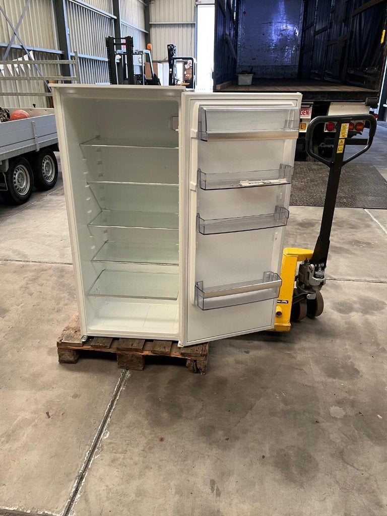 Koelkast, merk AEG, 212 liter, 150 tot 200 liter, 45 tot 60 cm, Ophalen, 85 tot 120 cm