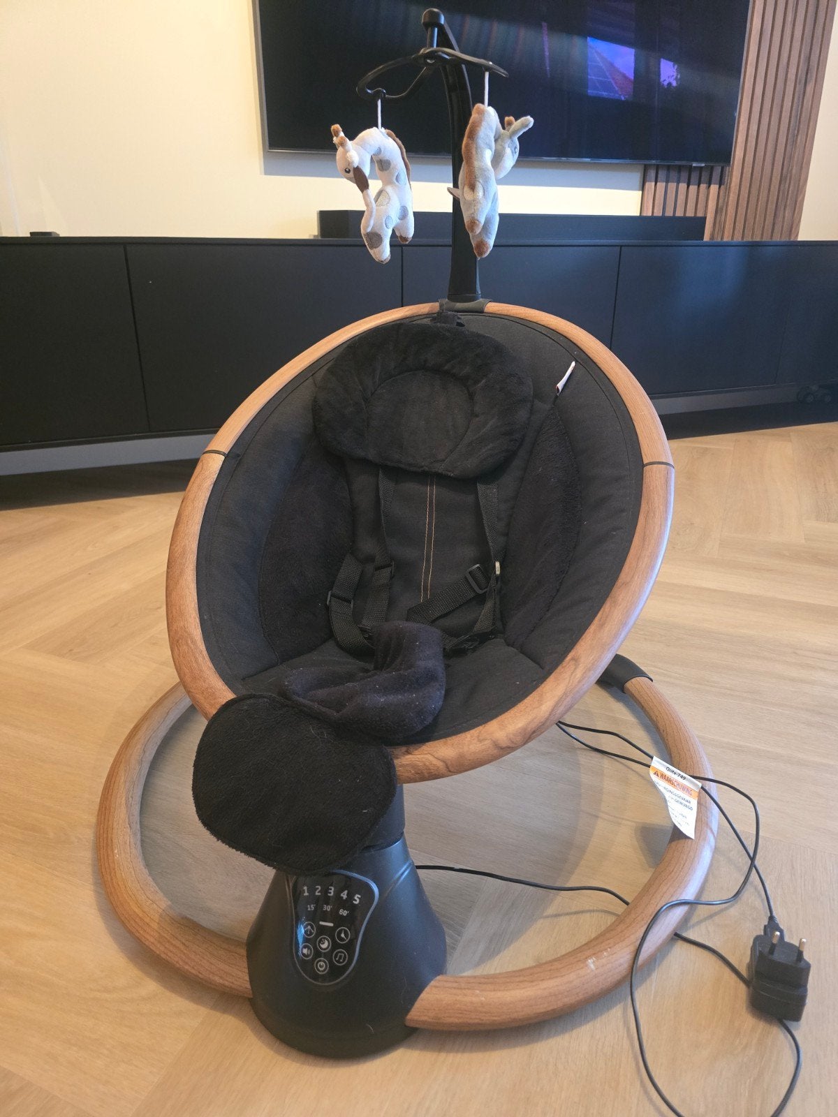 Qute Qrock schommel/wipstoel met muziek en timer, Gebruikt, Schommelstoel, Met gordel(s) of riempje(s), Ophalen