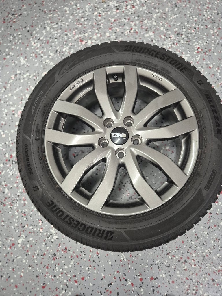 Winterbanden plus wielen 18 inch kia sportage 2025, Ophalen, 18 inch, Gebruikt, Banden en Velgen