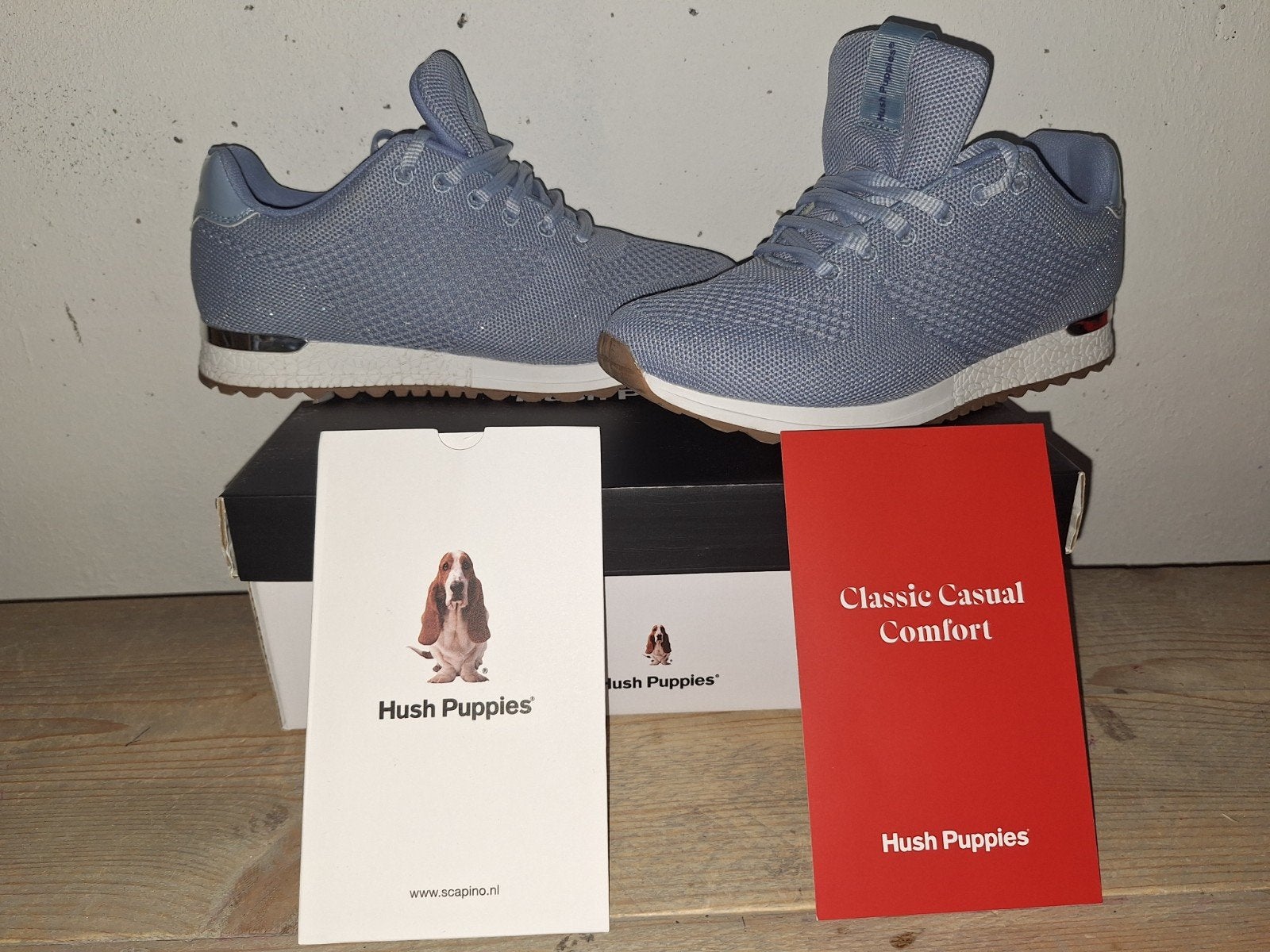 NIEUW Sneakers Hush Puppies 39
Sneakers
Hush Puppies
Maat 39, Ophalen of Verzenden, Nieuw, Blauw, Sneakers of Gympen