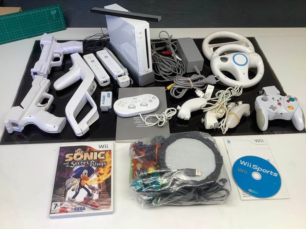 Complete set Nintendo Wii of losse verkoop., Ophalen of Verzenden, Zo goed als nieuw, Met 2 controllers