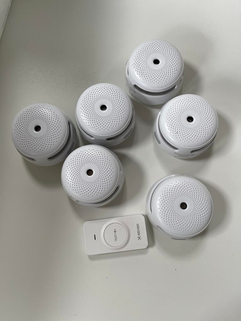 X-Sense Rookmelders Set (6 stuks) met Afstandsbediening, Ophalen, Detector, Sensor of Melder, Zo goed als nieuw, Rook