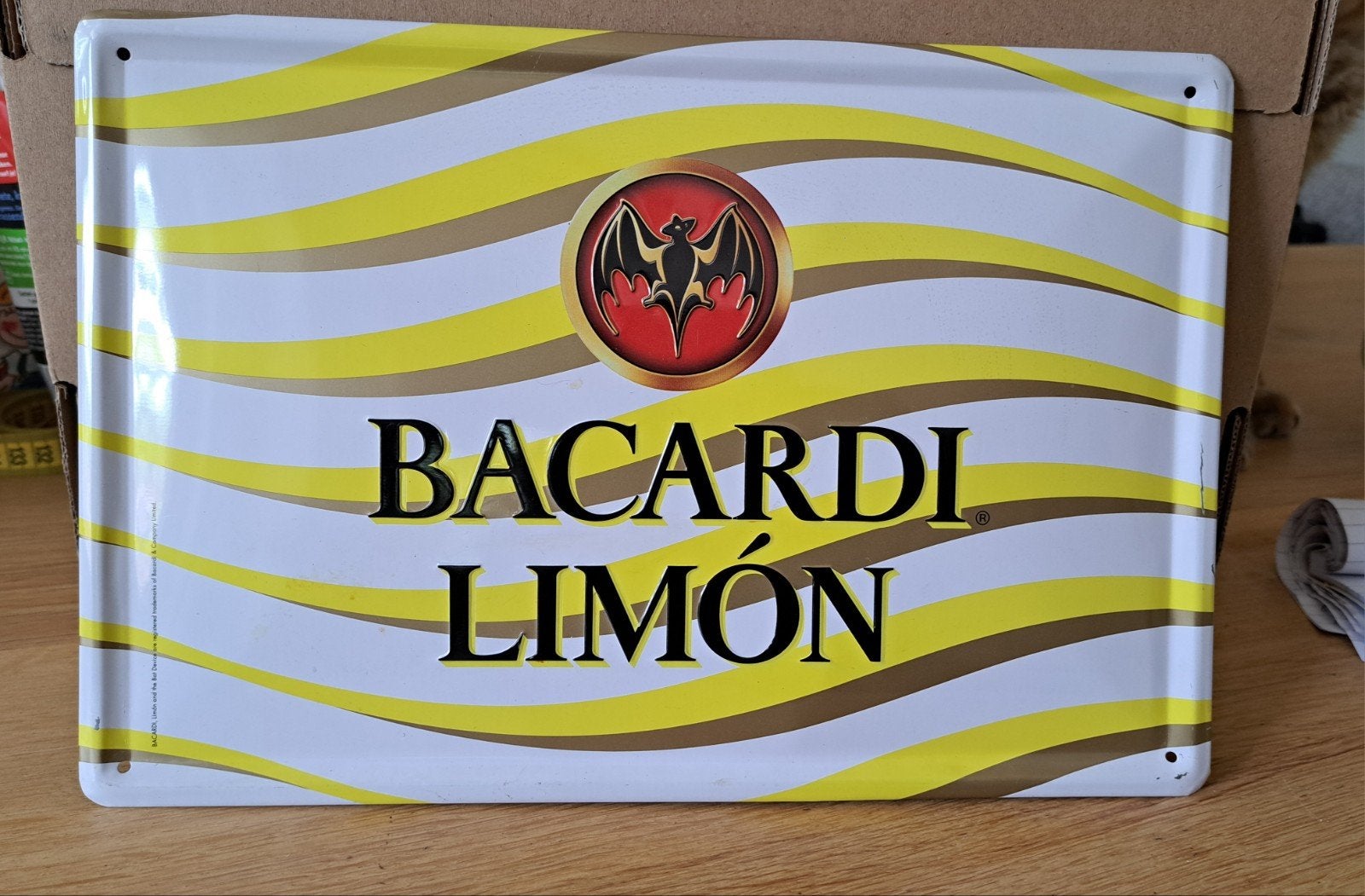 Bacardi lemon metalen reclamebordje, Ophalen of Verzenden